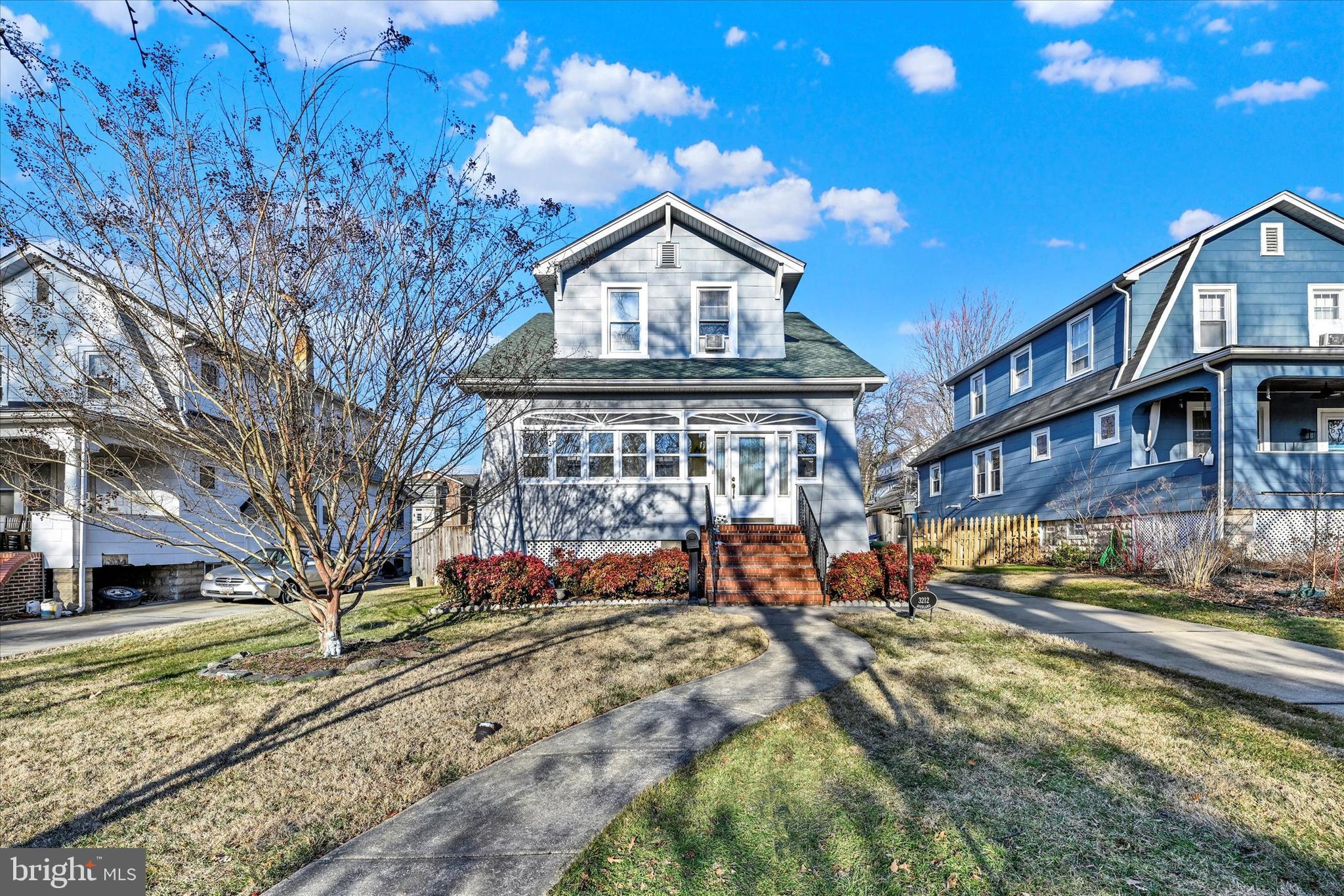 BEVERLY HILLS - Residential