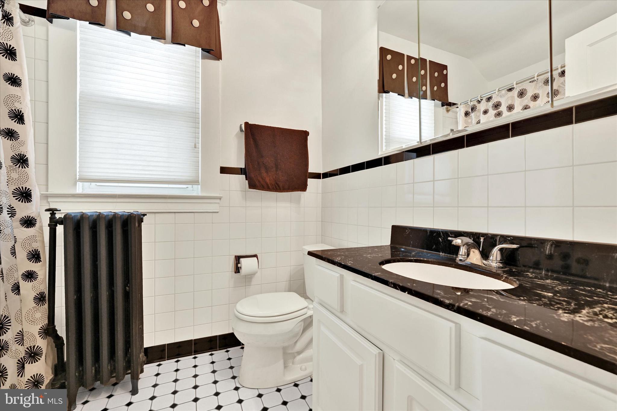 BEVERLY HILLS - Residential