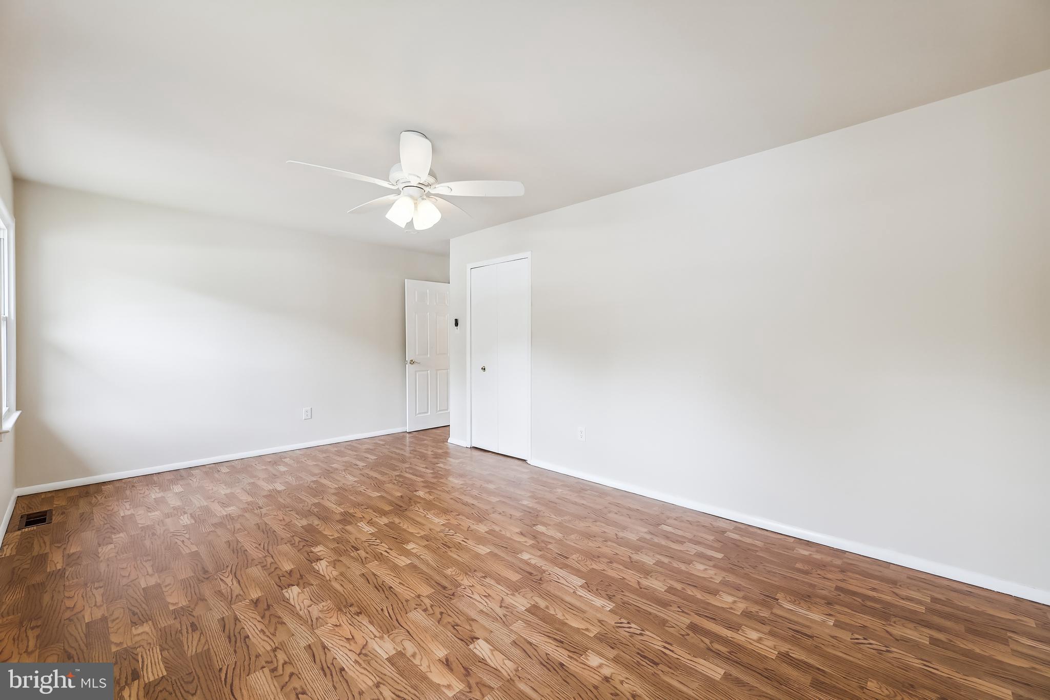 STRAWBERRY HILL EST SUB - Residential