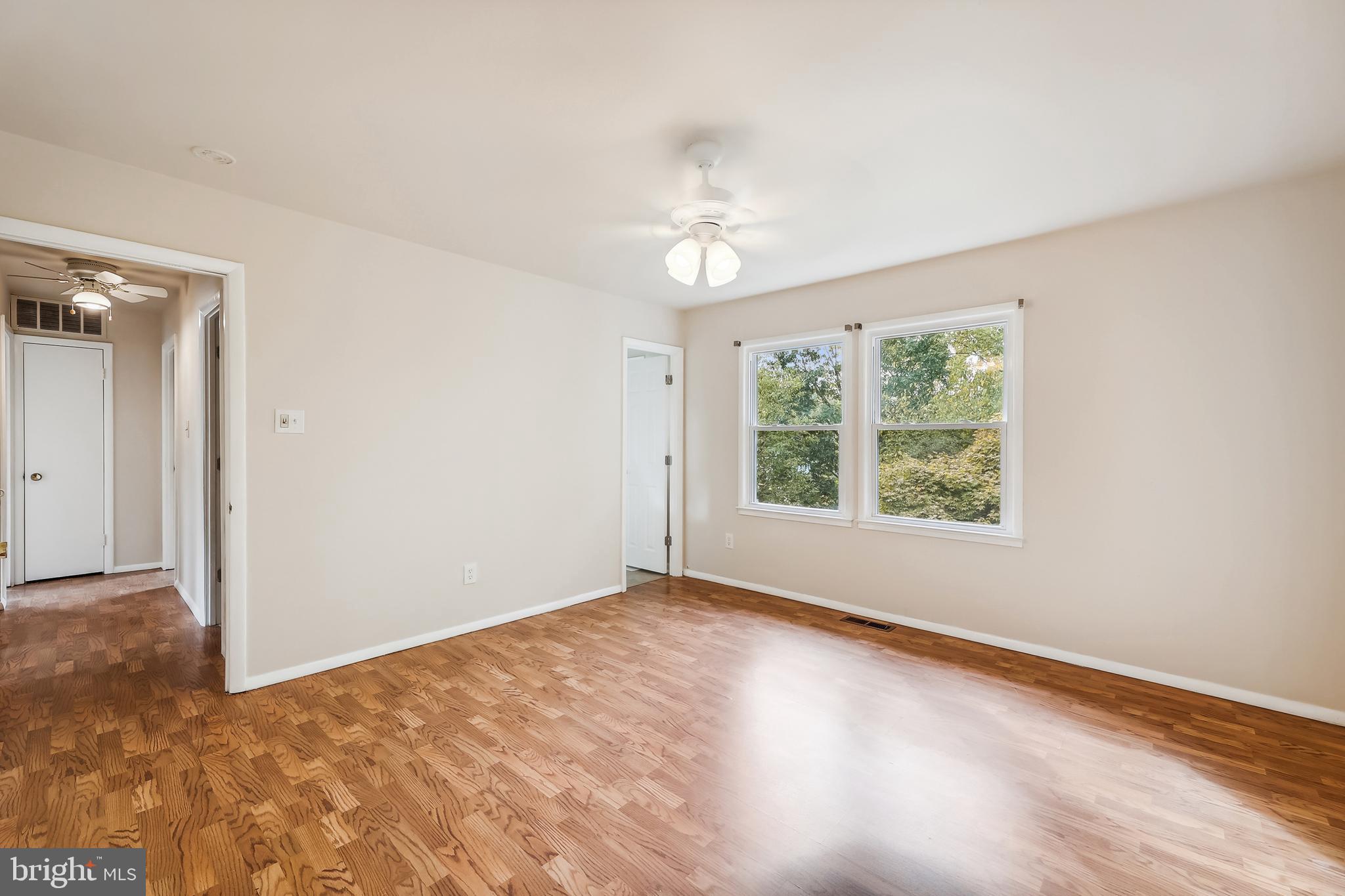 STRAWBERRY HILL EST SUB - Residential