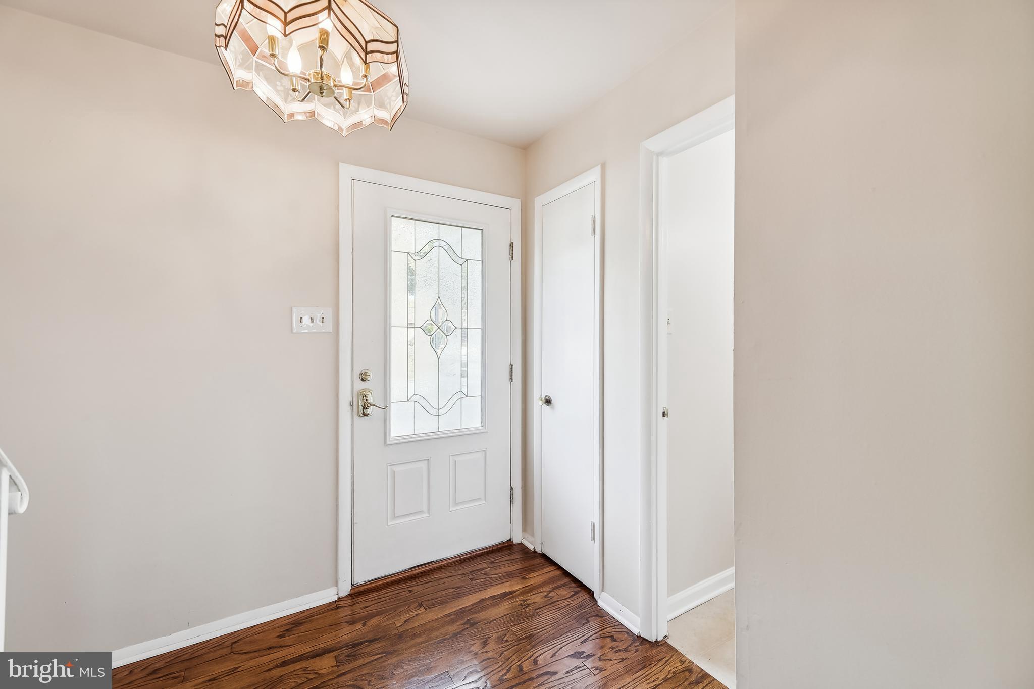 STRAWBERRY HILL EST SUB - Residential