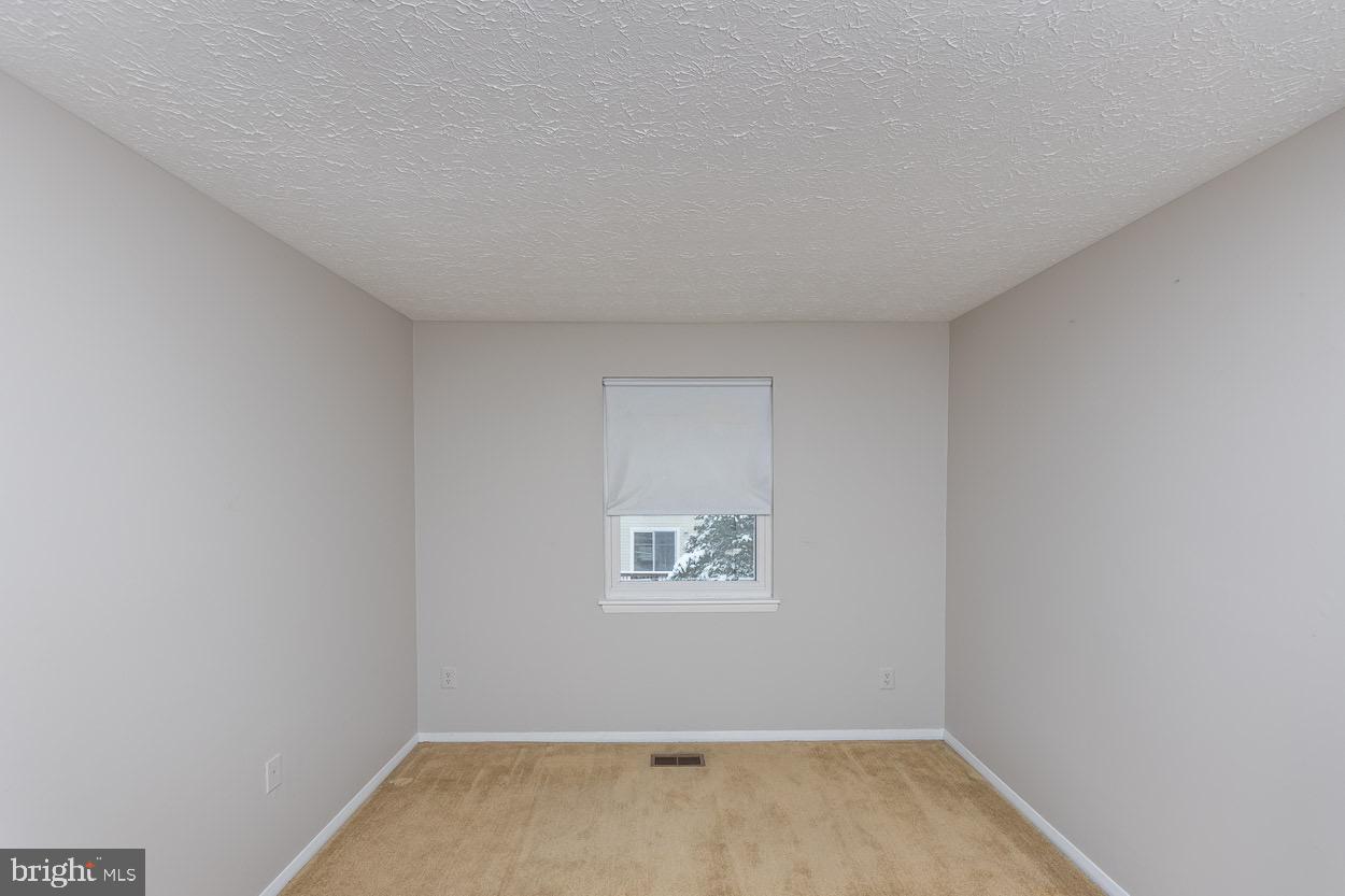 OAK HURST - Residential Lease