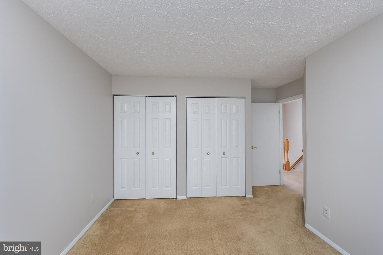 OAK HURST - Residential Lease