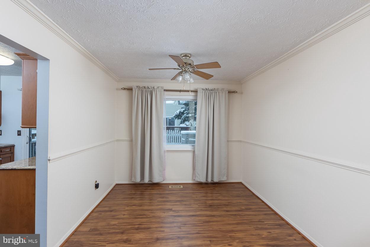 OAK HURST - Residential Lease