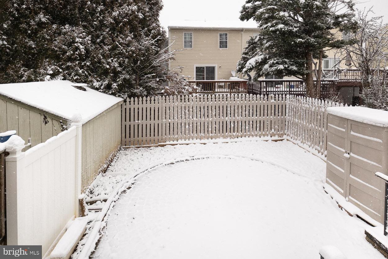 OAK HURST - Residential Lease