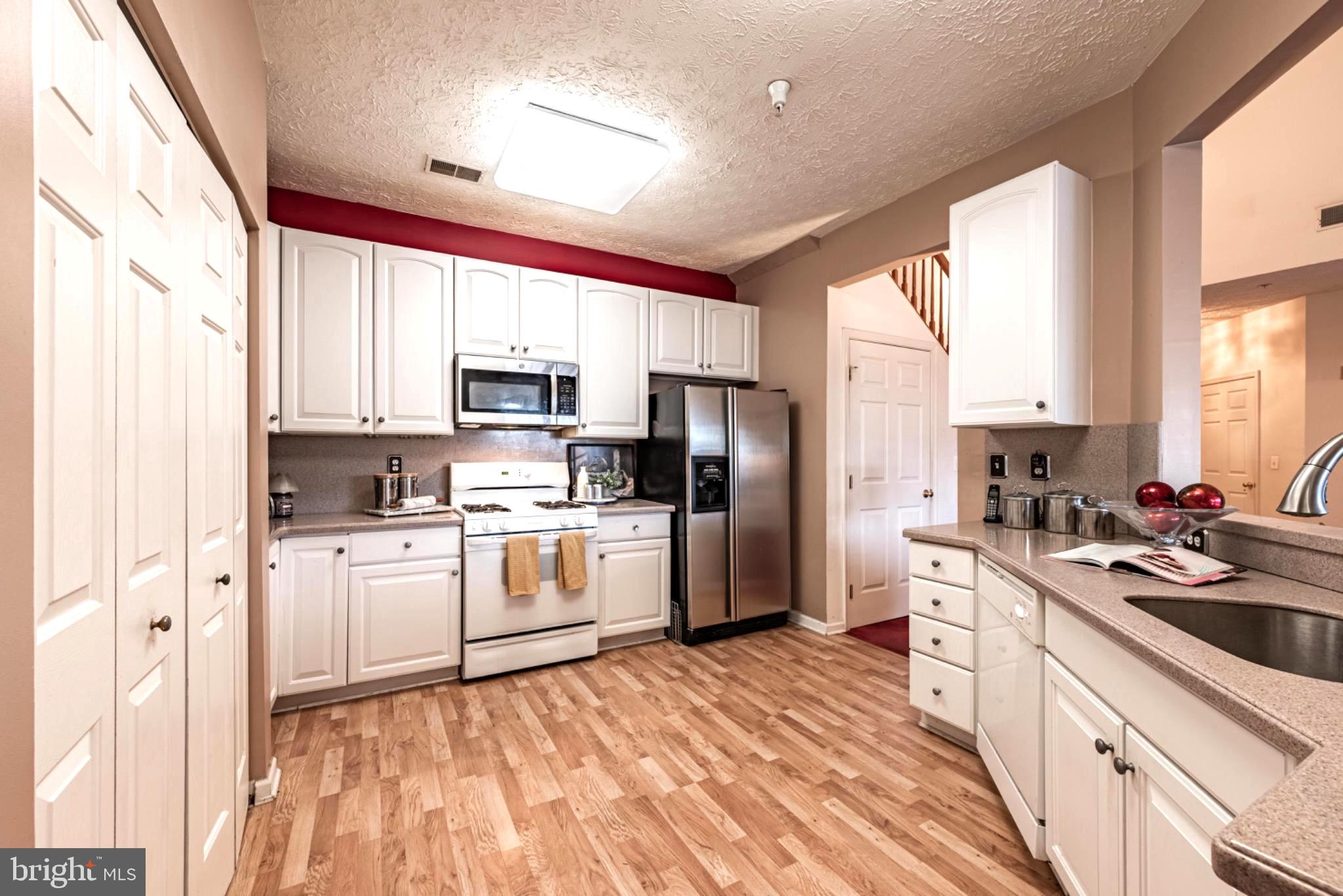 DEVONSHIRE AT WHITEMARSH - Residential