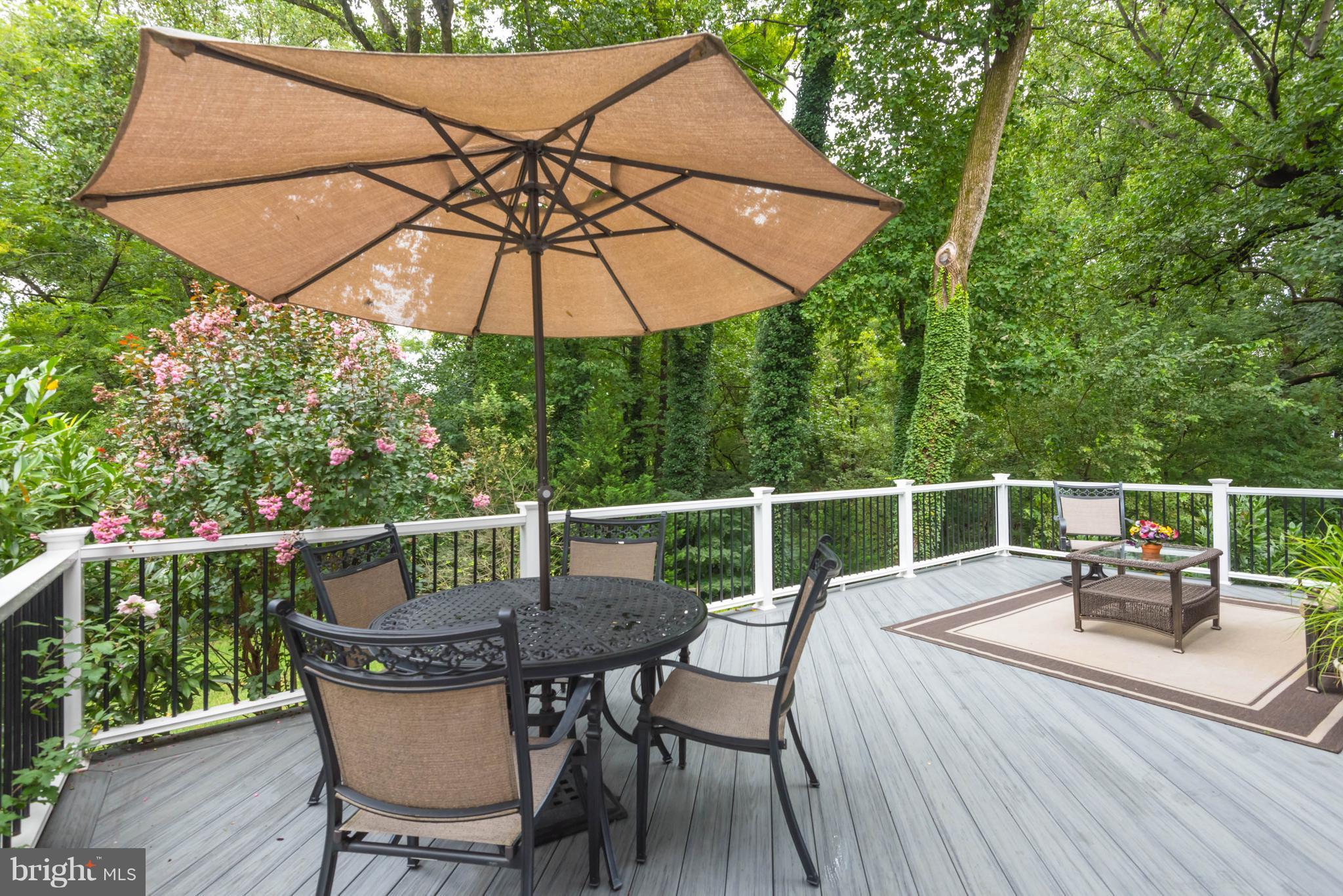 ARNOLD VILLAGE - Residential