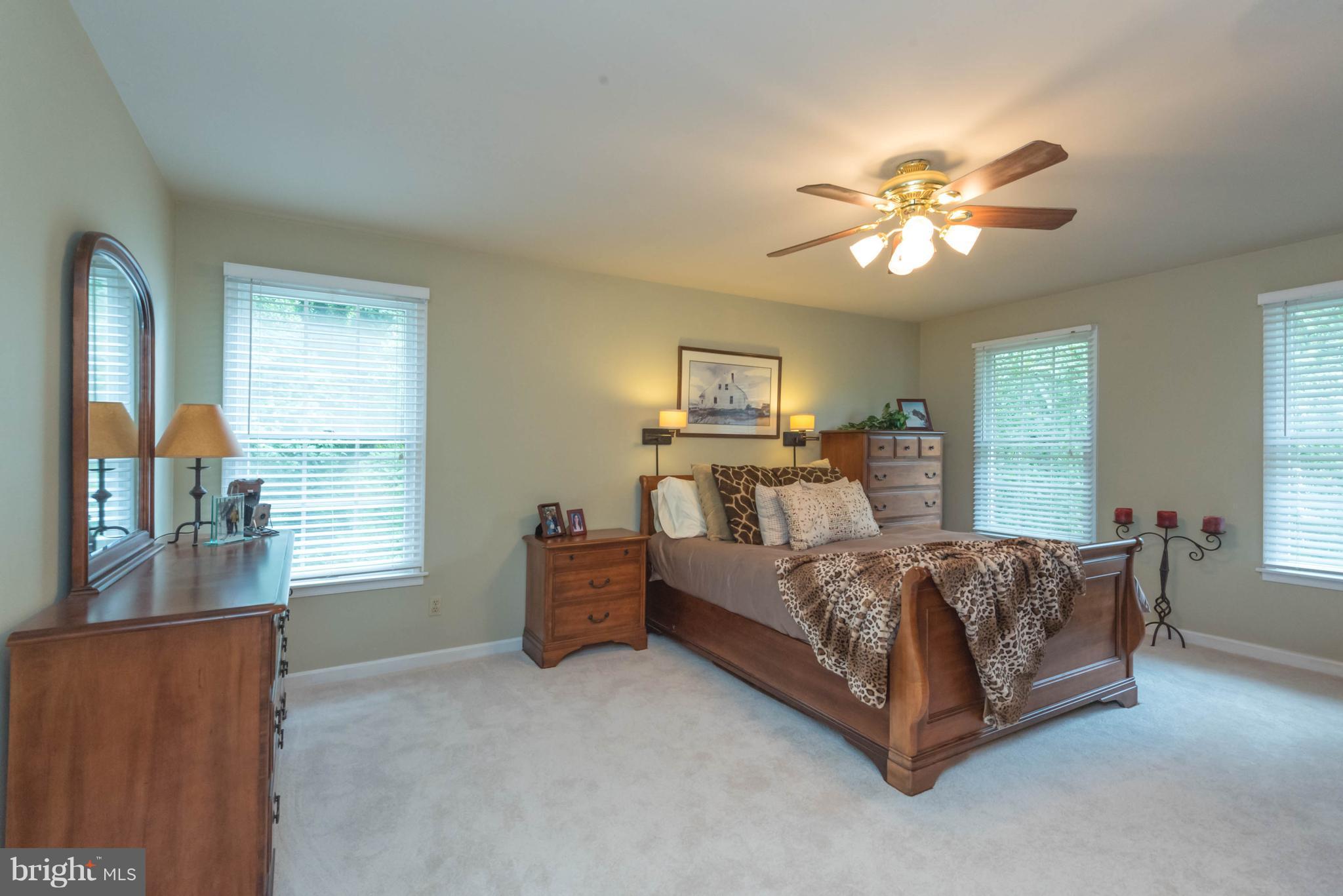 ARNOLD VILLAGE - Residential