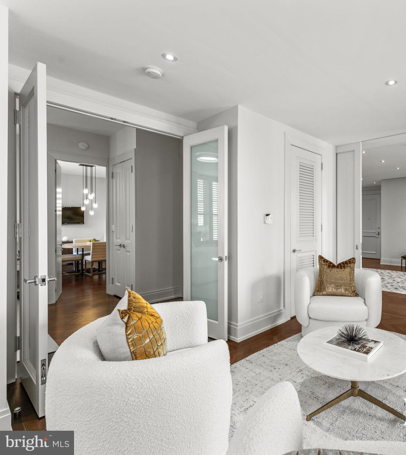 GEORGETOWN - Residential