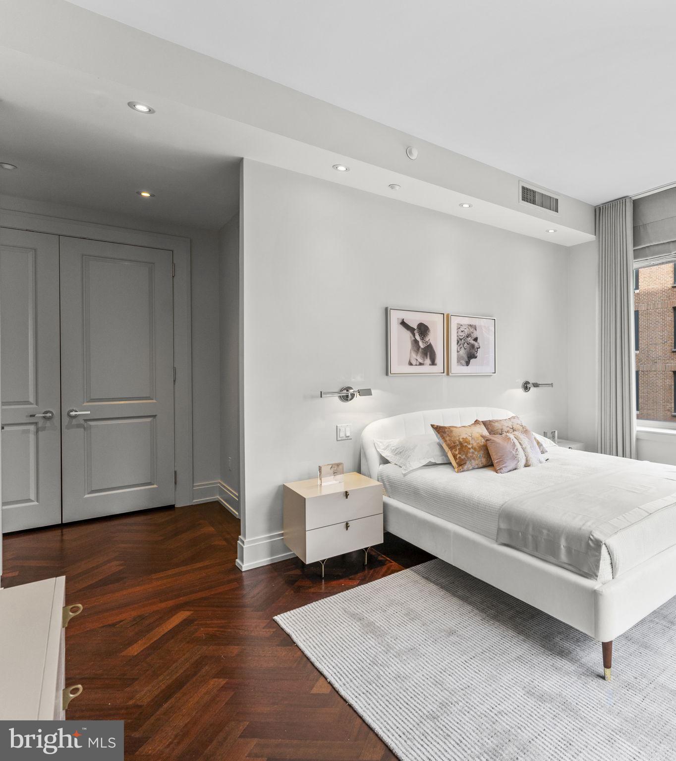 GEORGETOWN - Residential