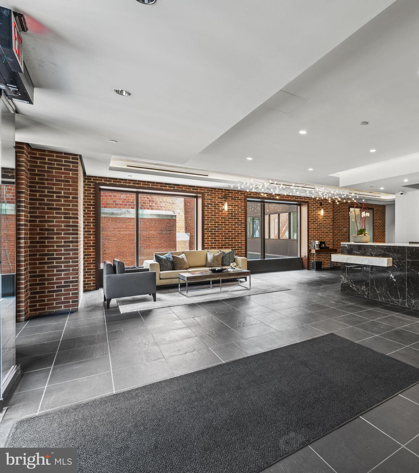 GEORGETOWN - Residential