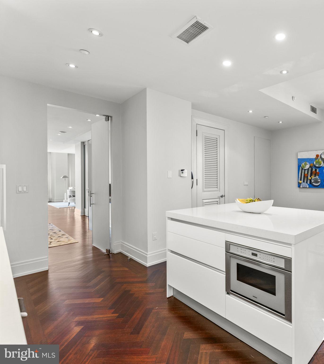 GEORGETOWN - Residential