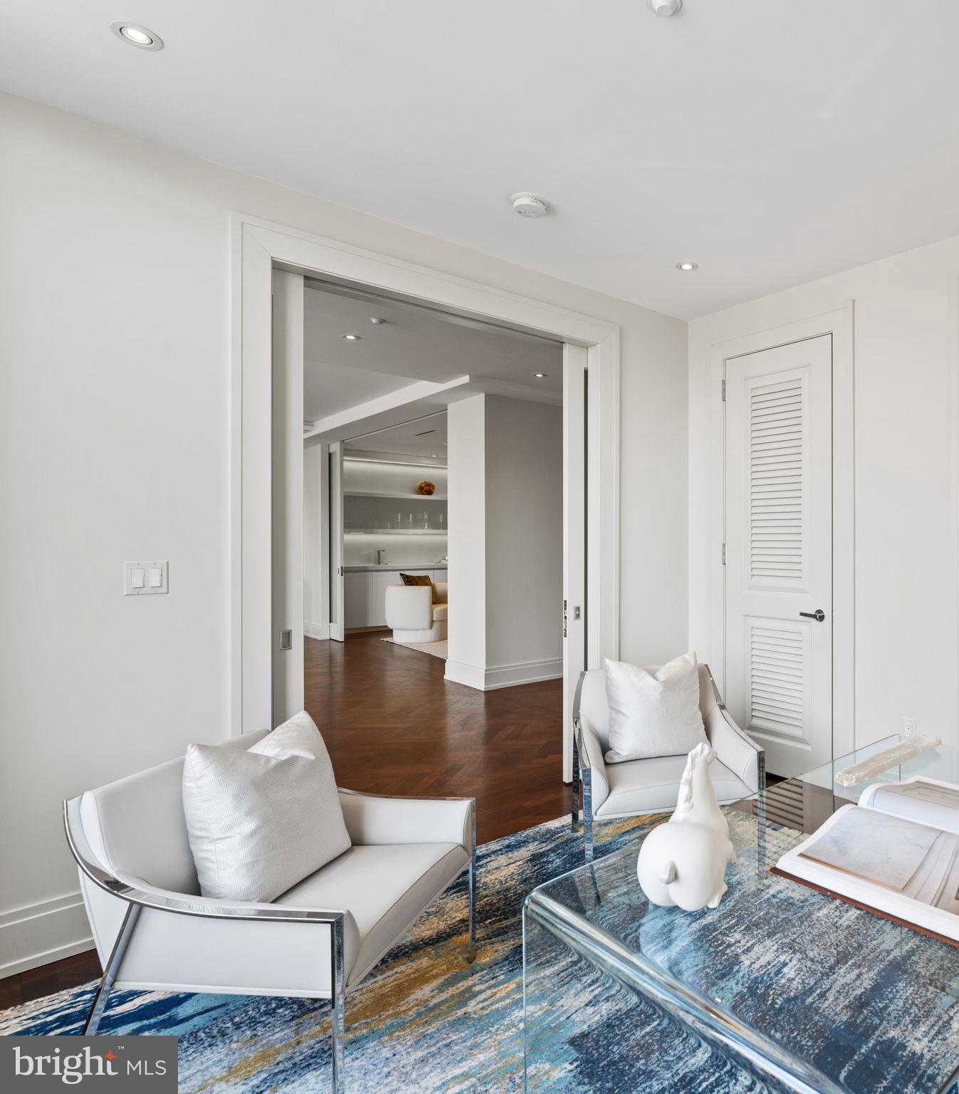 GEORGETOWN - Residential