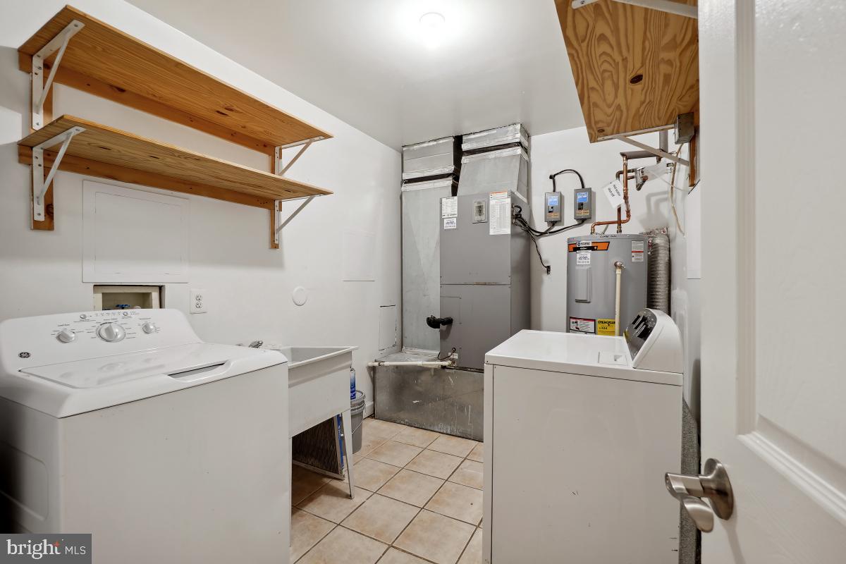 STERLING  PARK - Residential