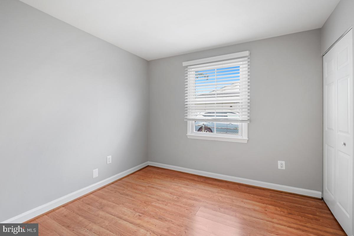 STERLING  PARK - Residential