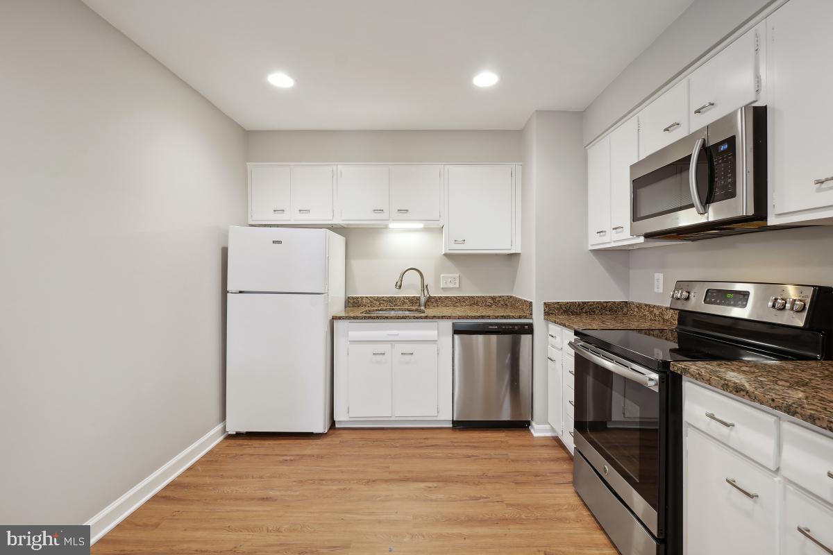 STERLING  PARK - Residential