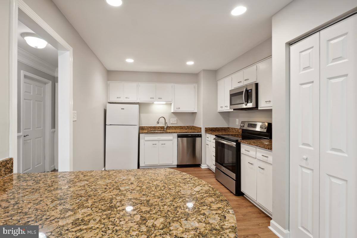 STERLING  PARK - Residential