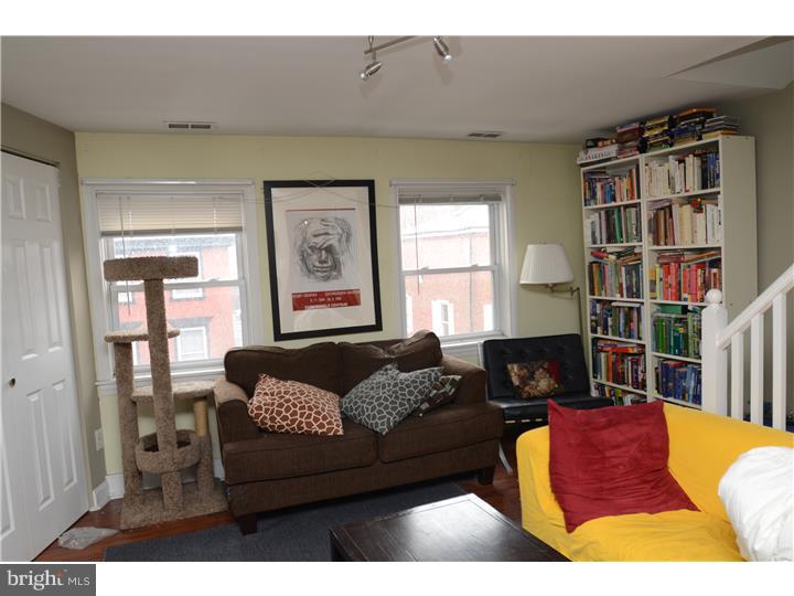 RITTENHOUSE SQUARE - Commercial Sale