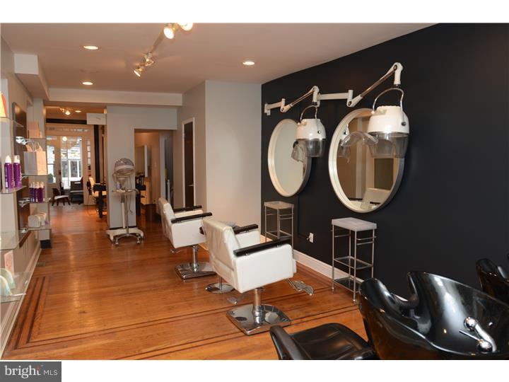 RITTENHOUSE SQUARE - Commercial Sale