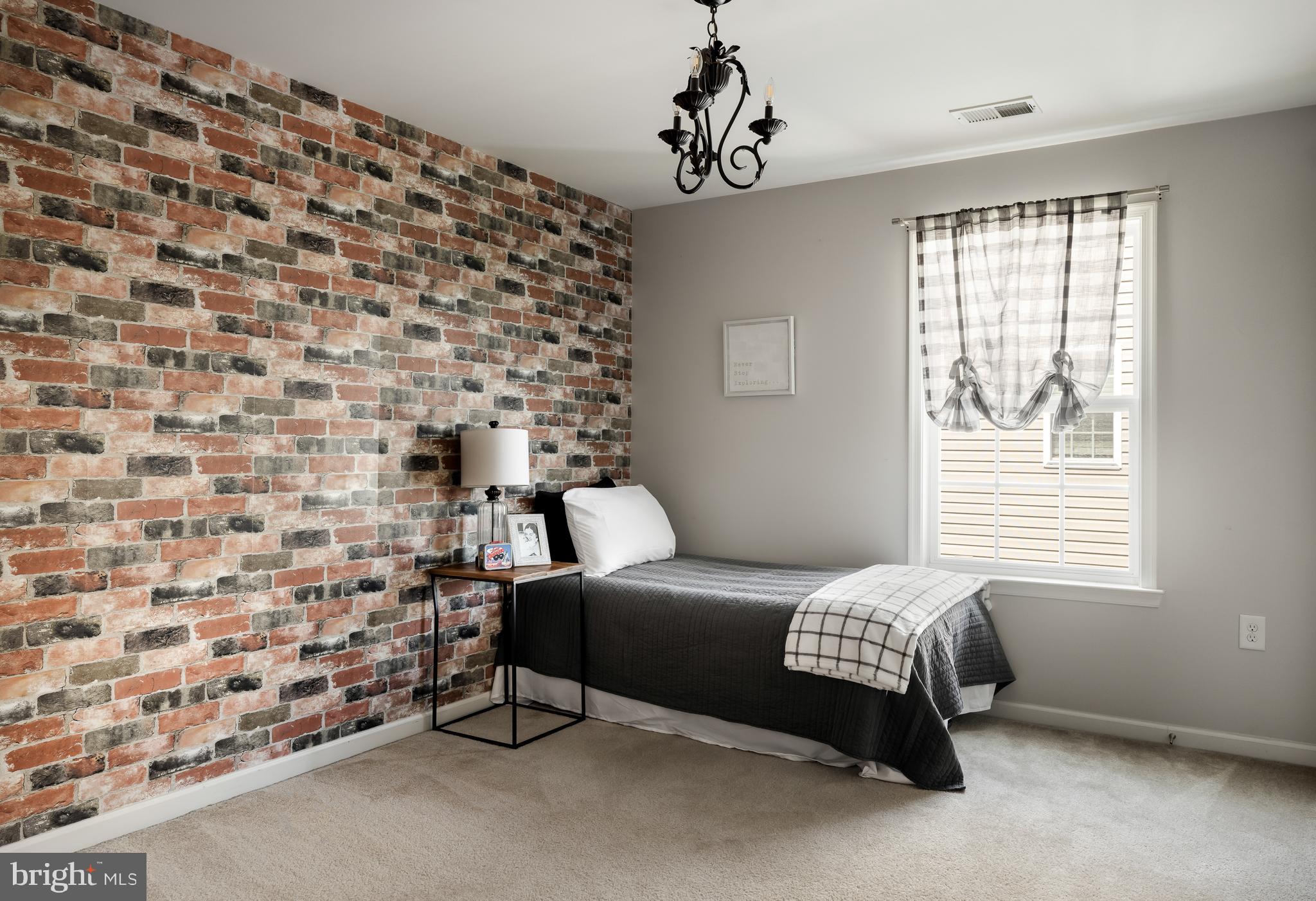 LAKELAND PLACE - Residential