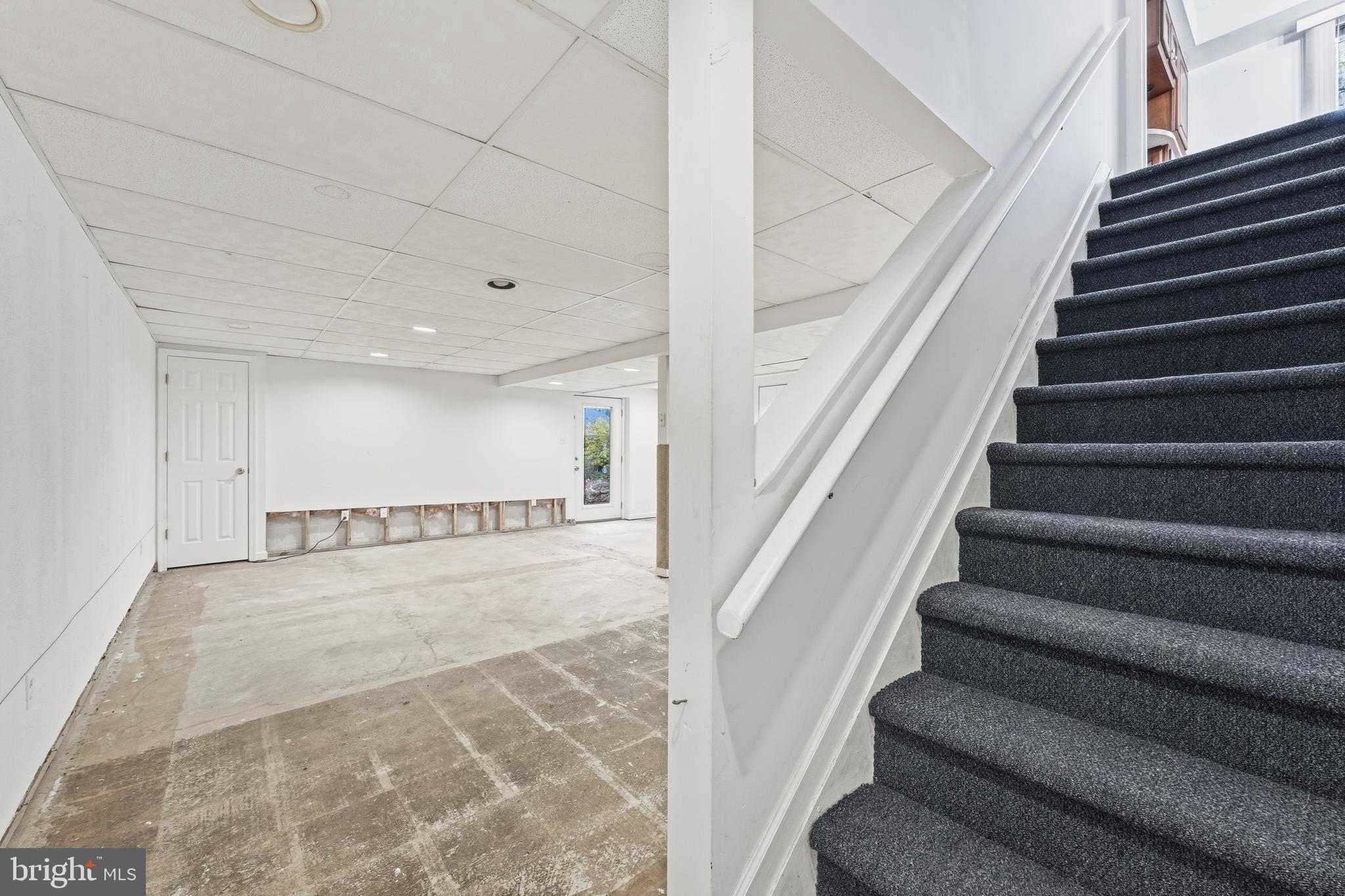 NORRIS RUN WOODS - Residential