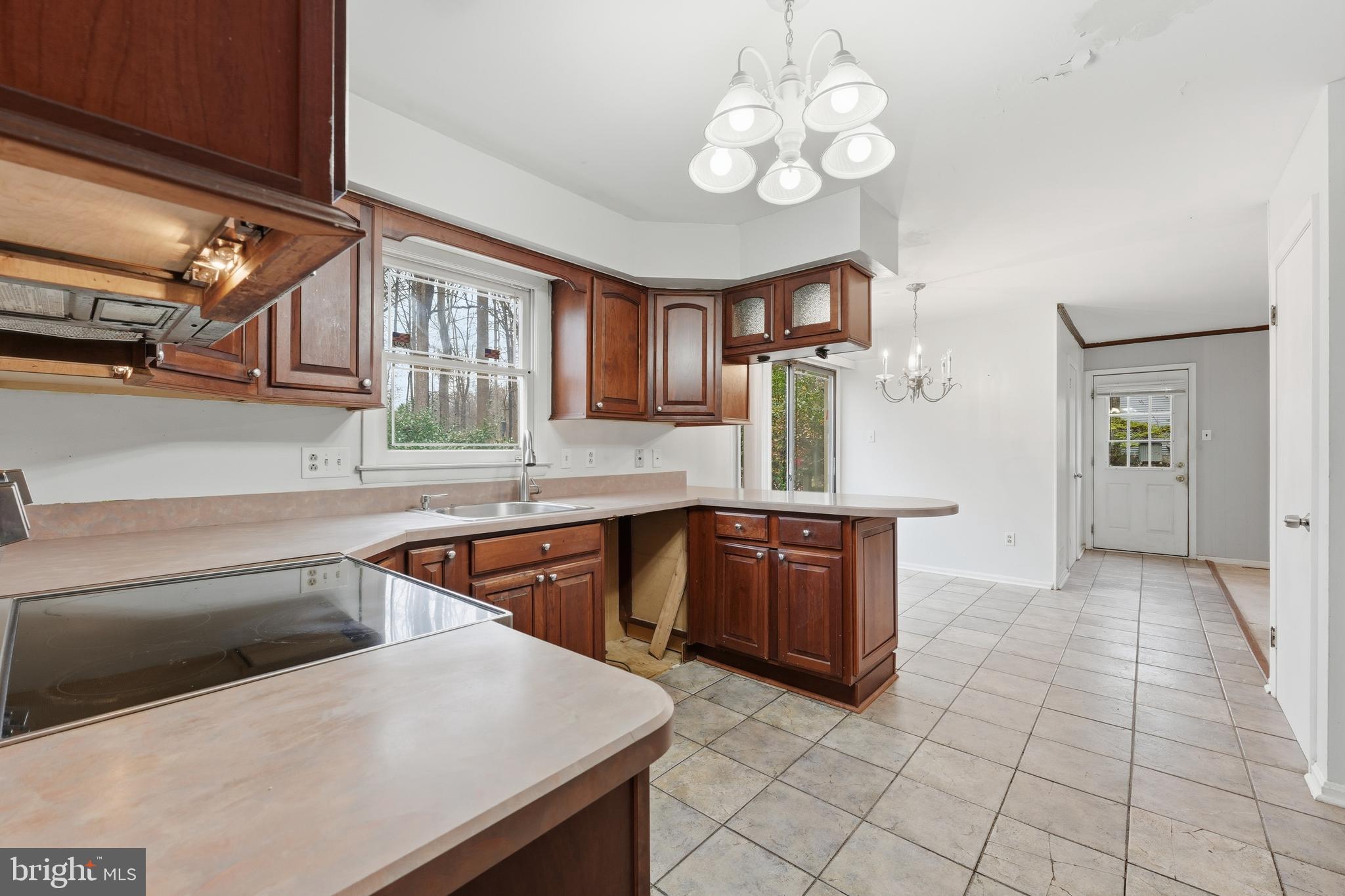 NORRIS RUN WOODS - Residential