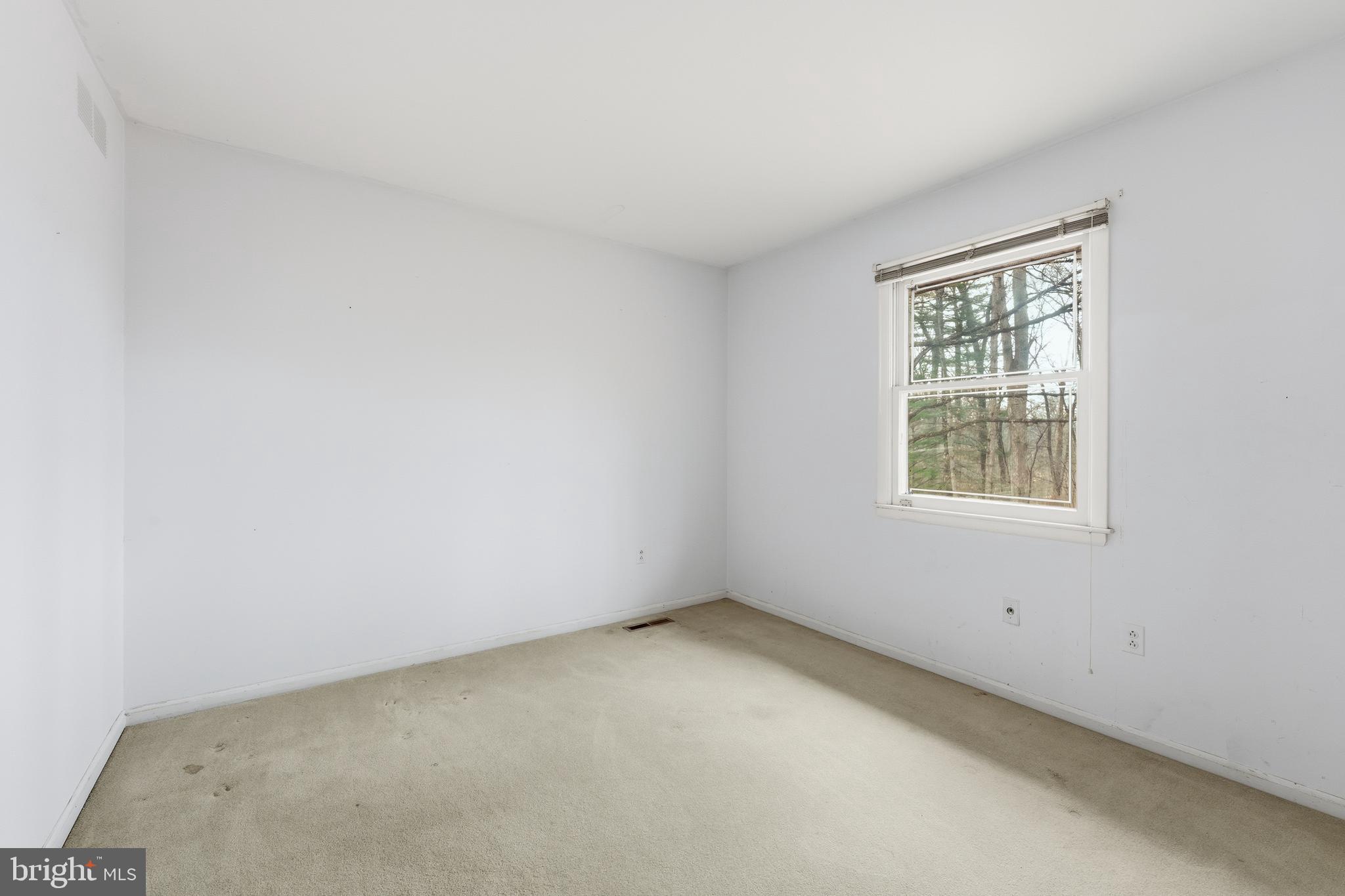 NORRIS RUN WOODS - Residential