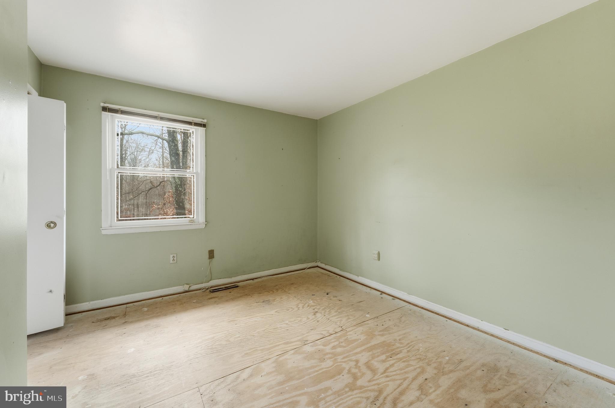 NORRIS RUN WOODS - Residential