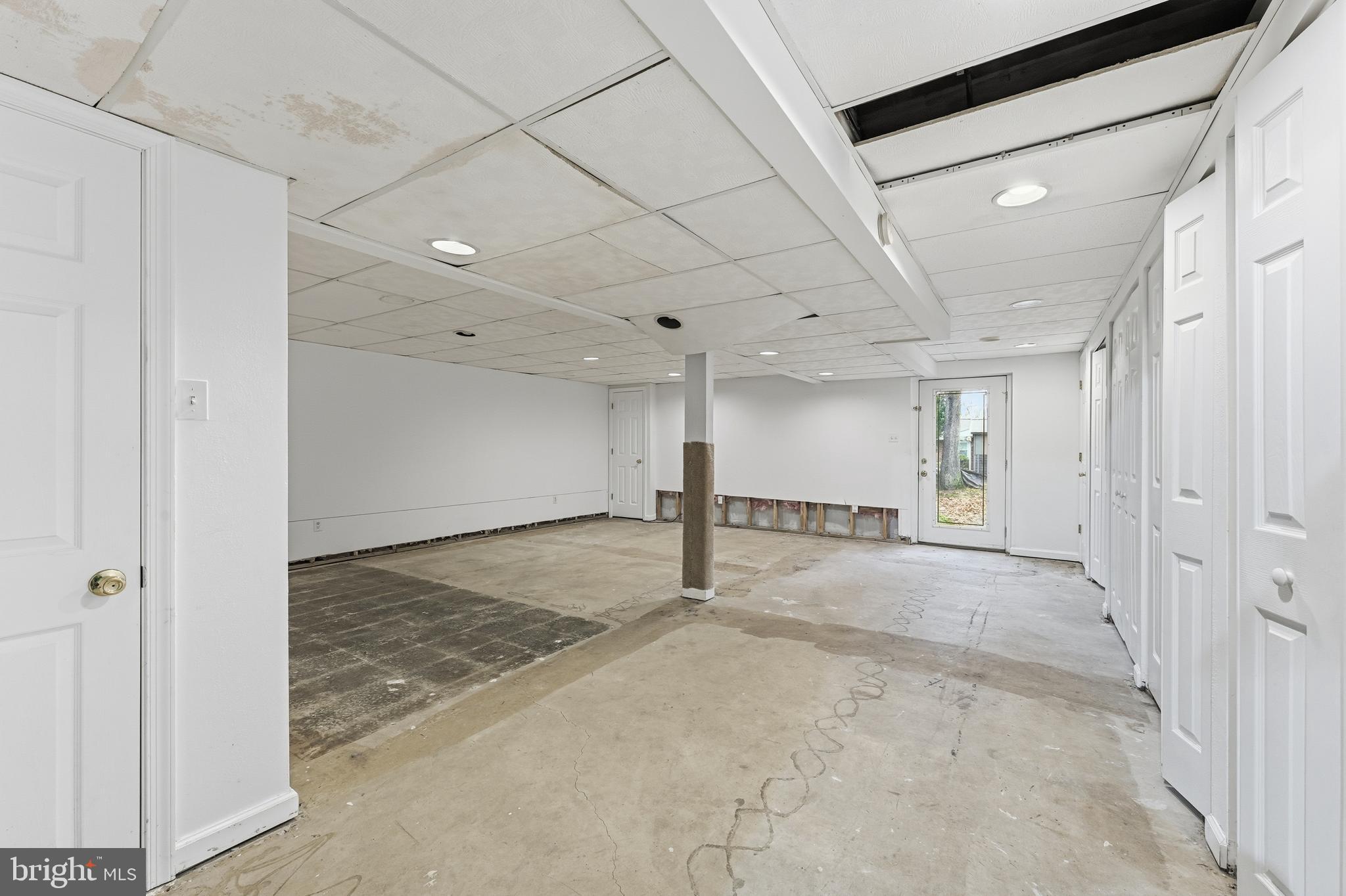 NORRIS RUN WOODS - Residential