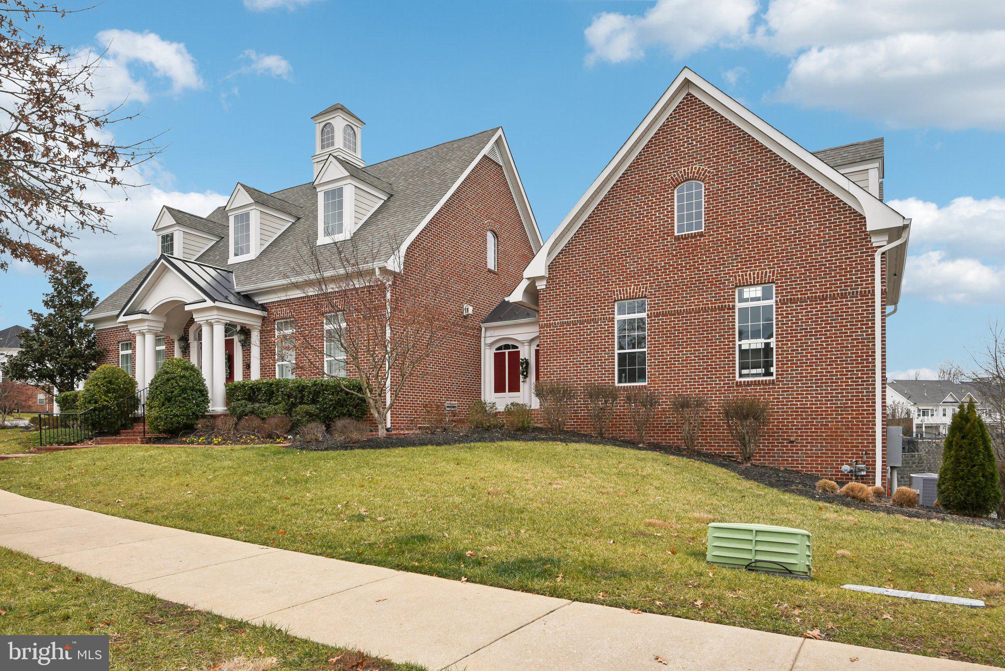 THE VILLAGES OF STEEPLECHASE - Residential