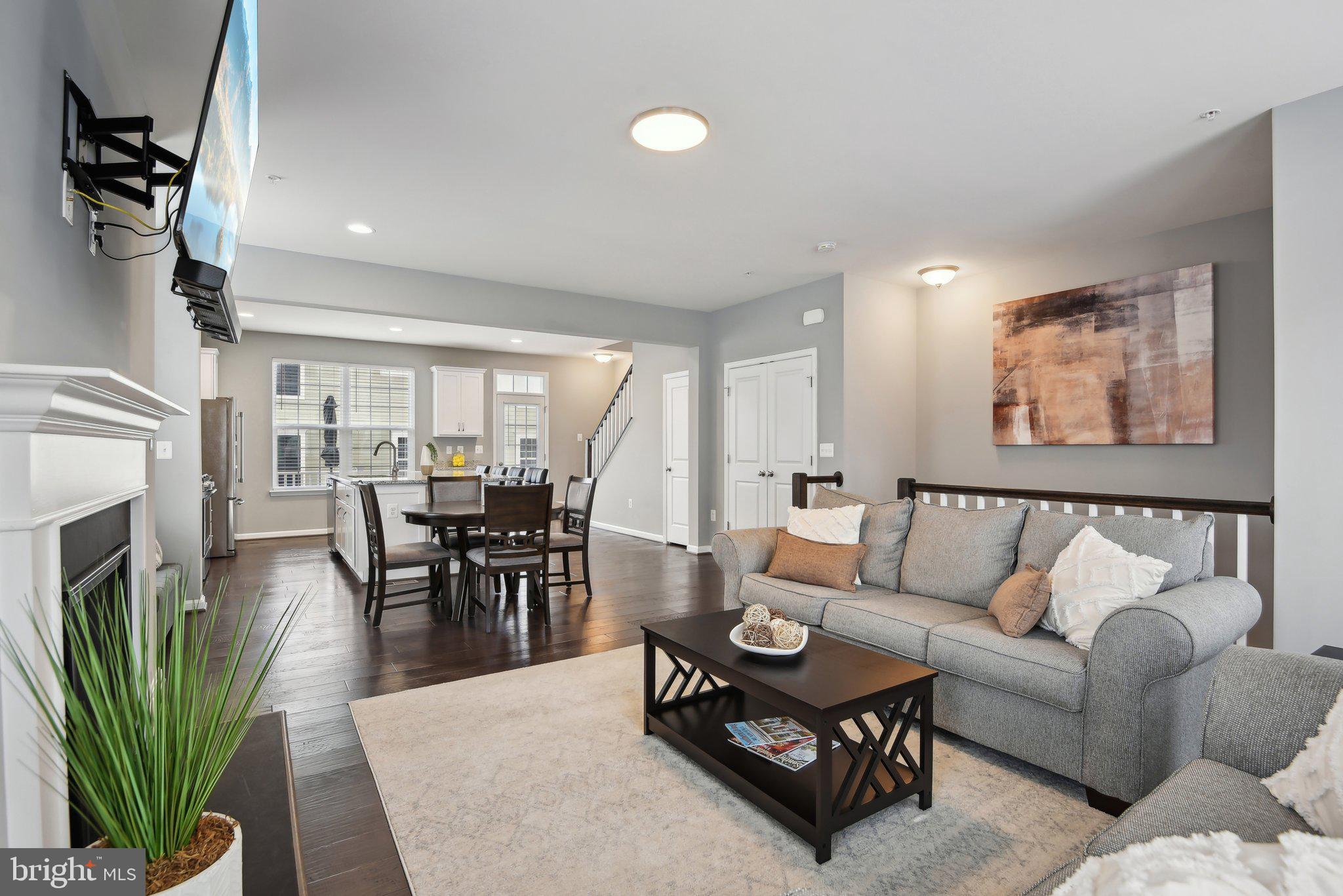 THE VILLAGES OF STEEPLECHASE - Residential