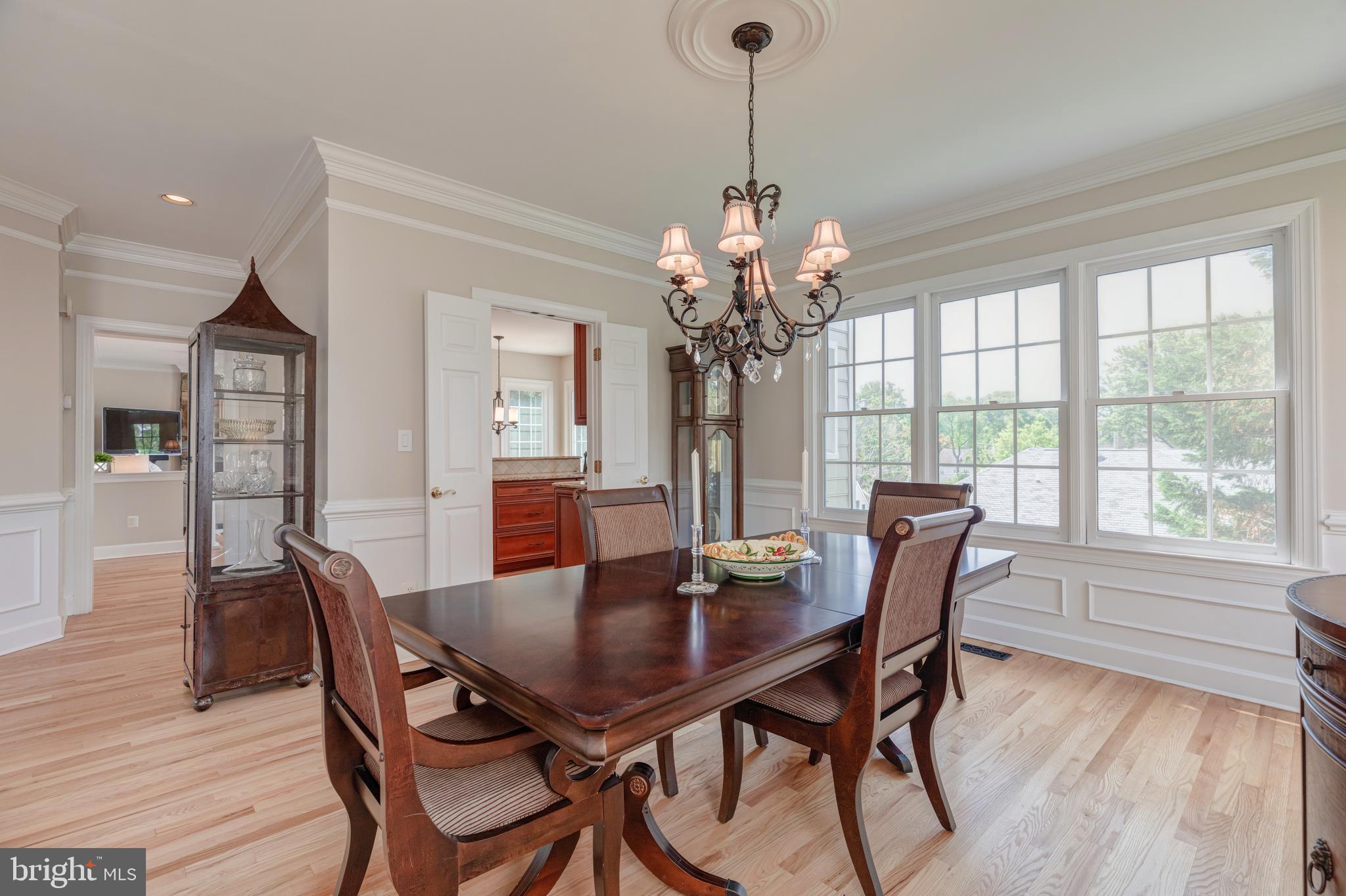 AYRLAWN - Residential