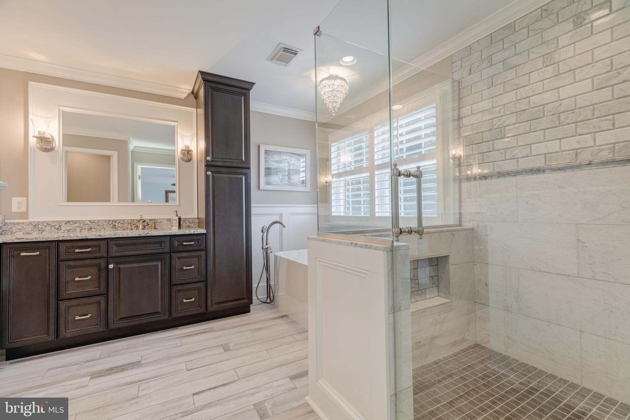 AYRLAWN - Residential