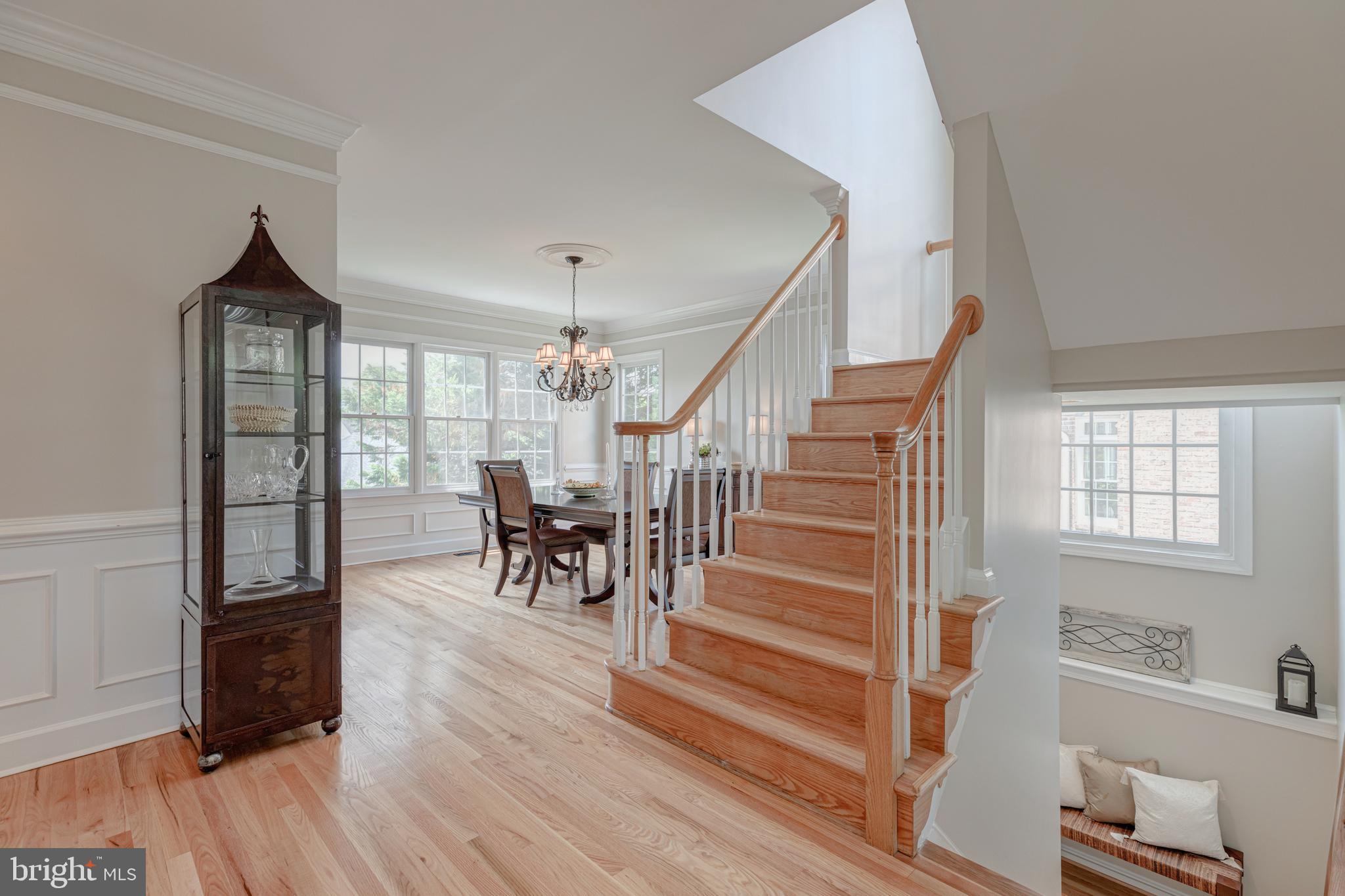 AYRLAWN - Residential