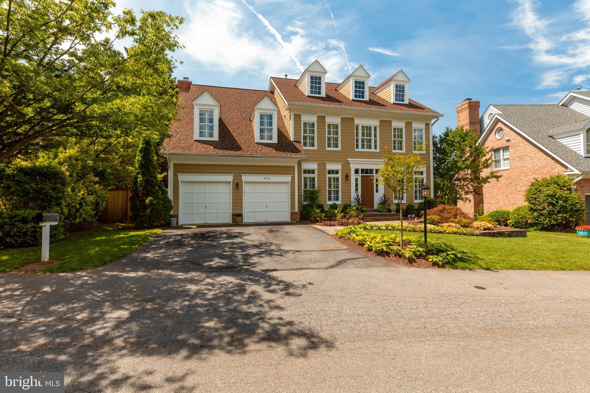 AYRLAWN - Residential