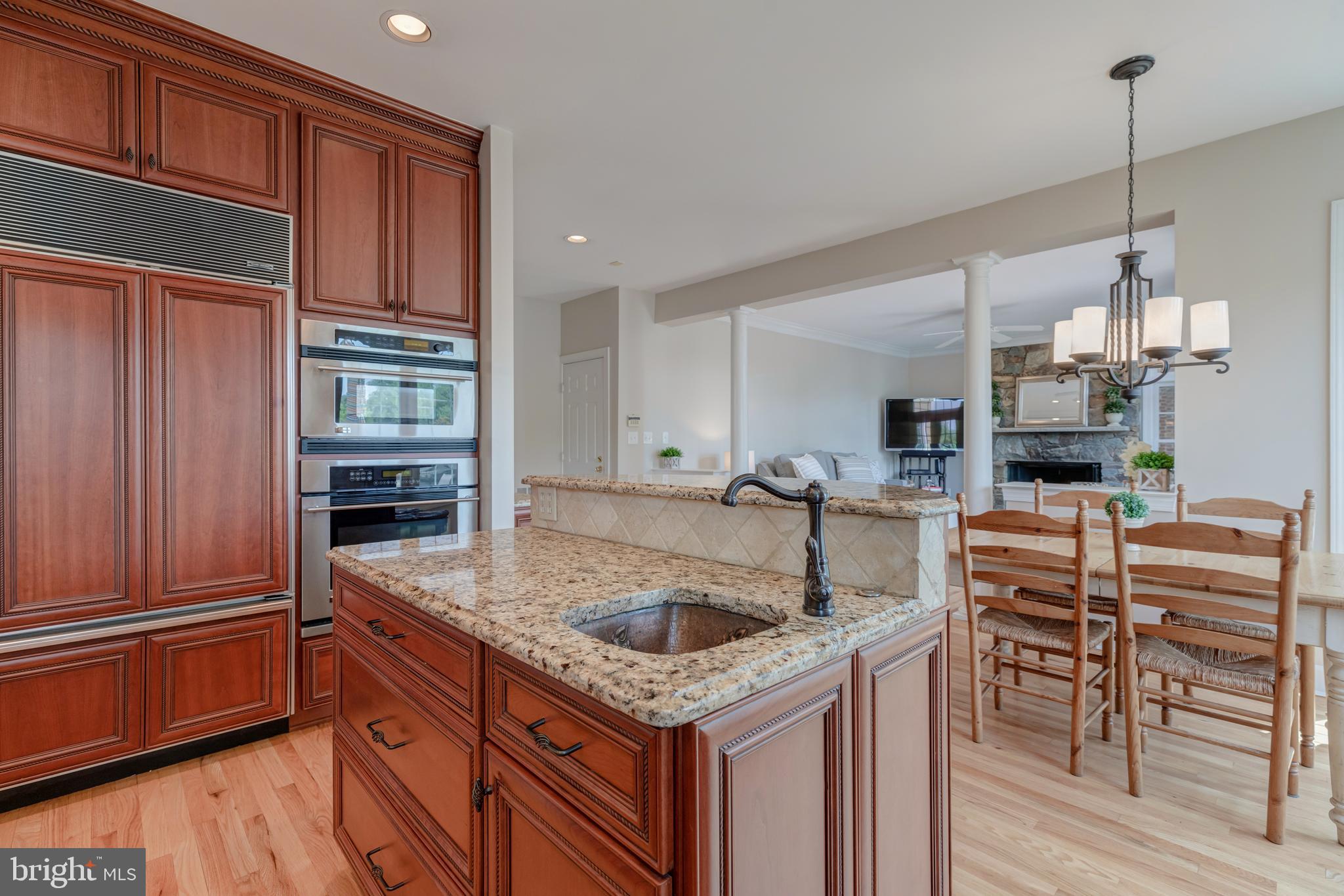 AYRLAWN - Residential