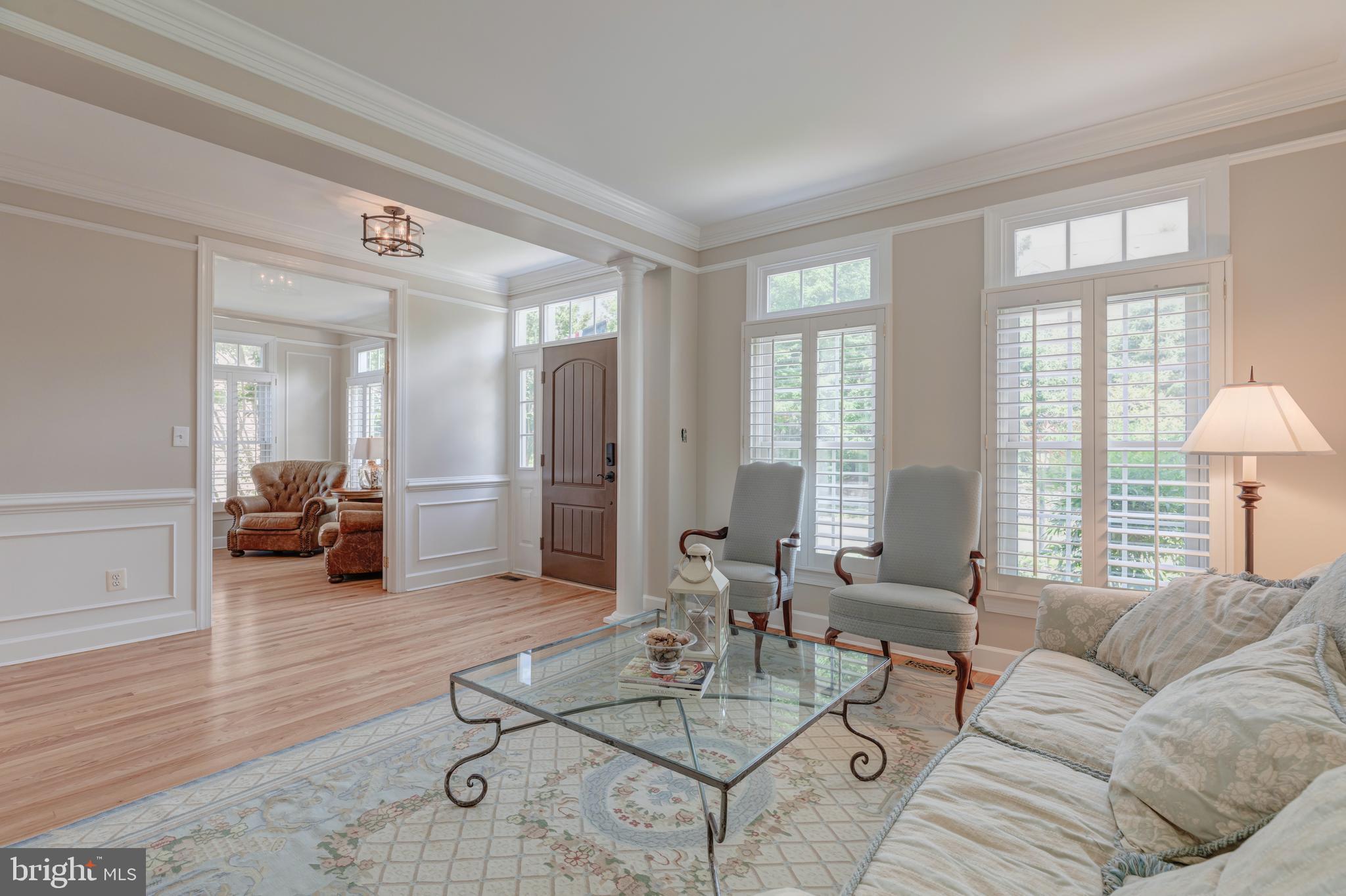 AYRLAWN - Residential