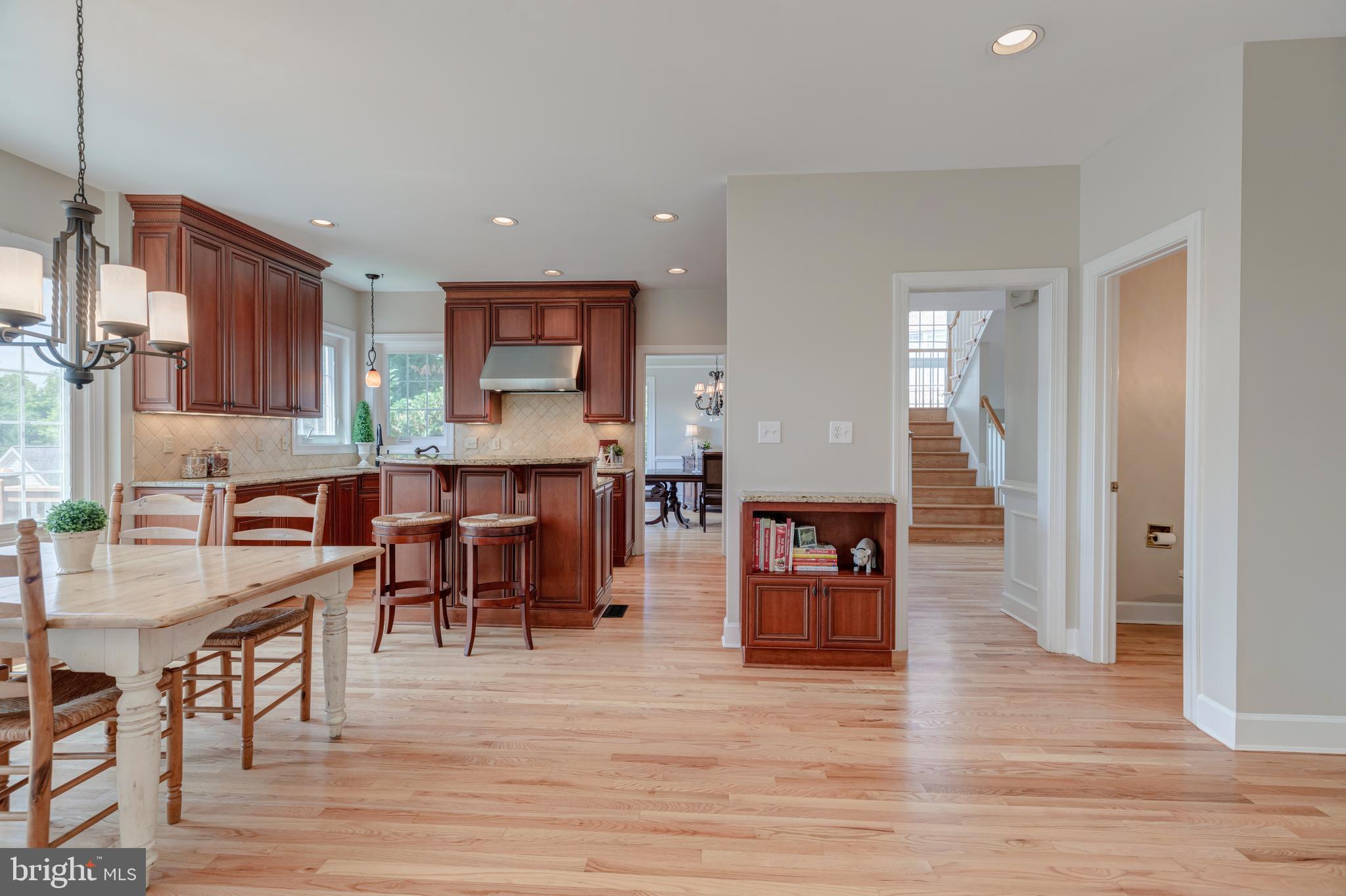 AYRLAWN - Residential