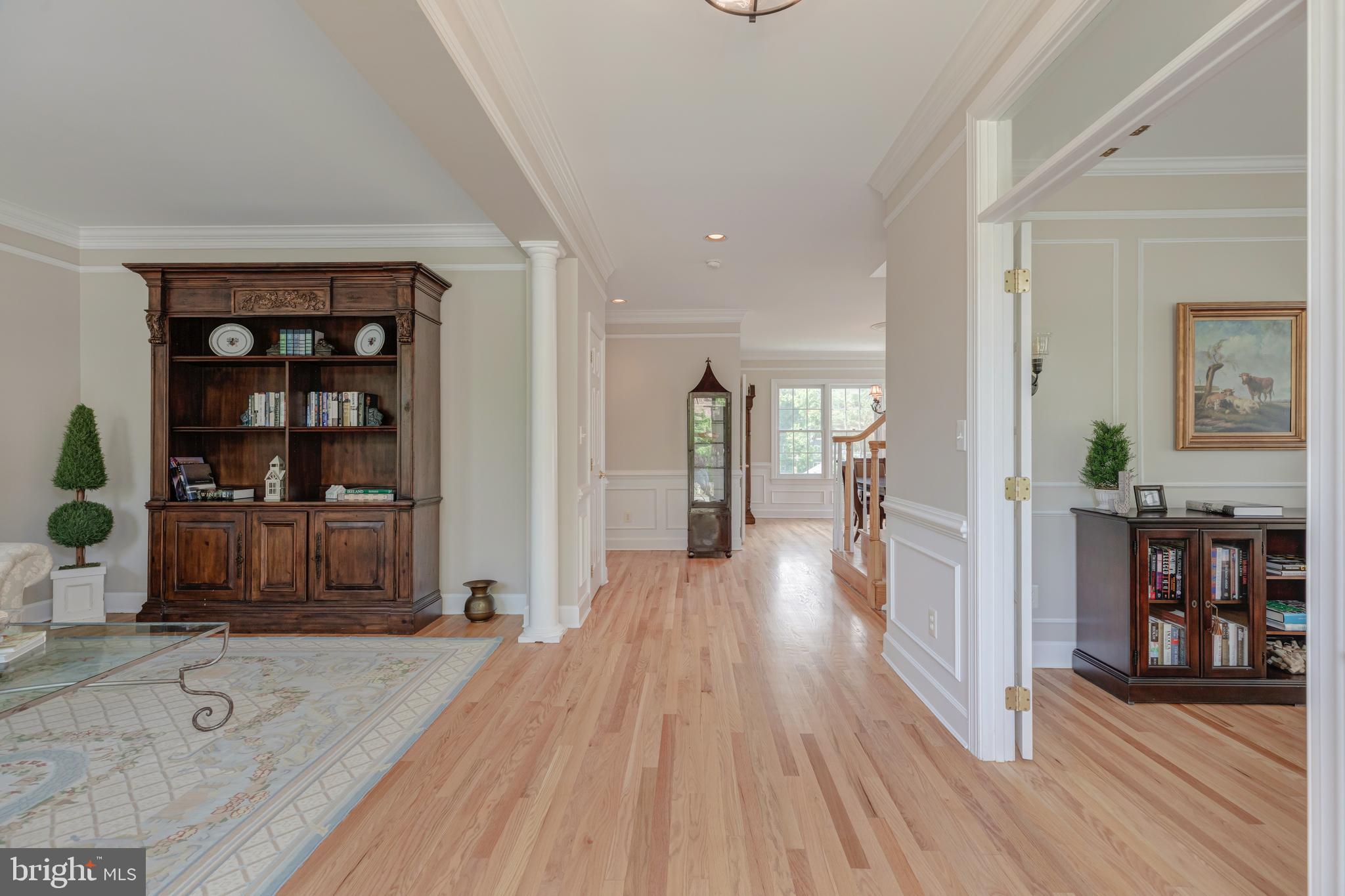 AYRLAWN - Residential