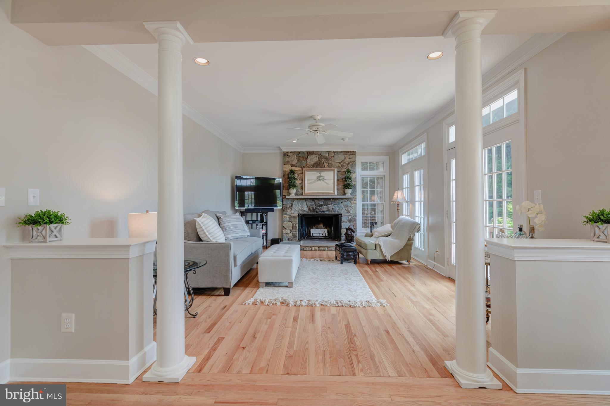 AYRLAWN - Residential