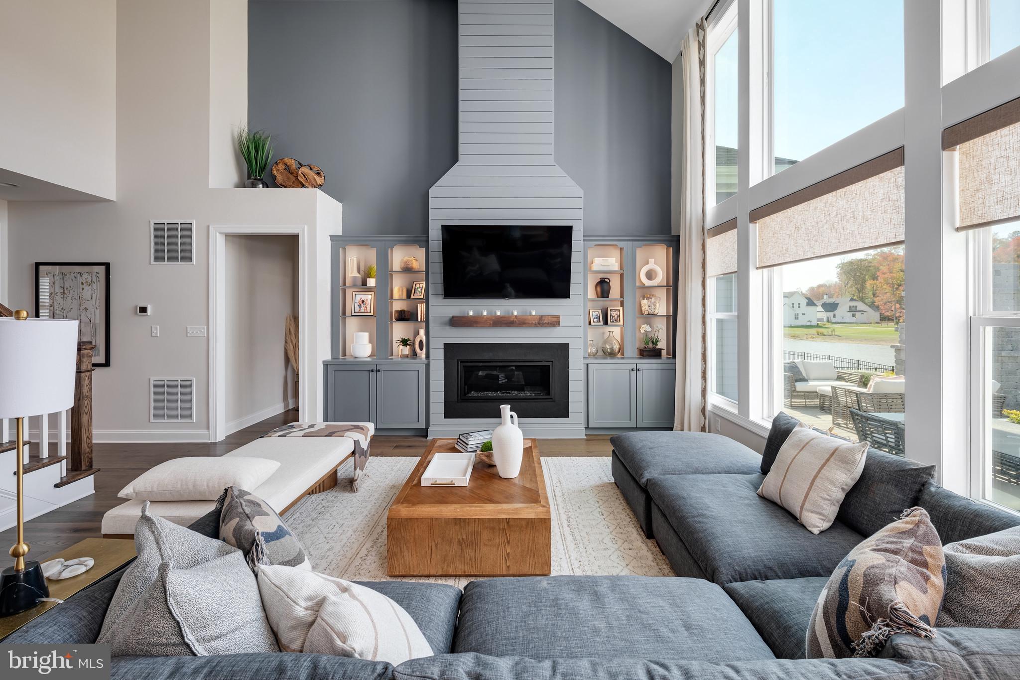 INDEPENDENCE - Residential