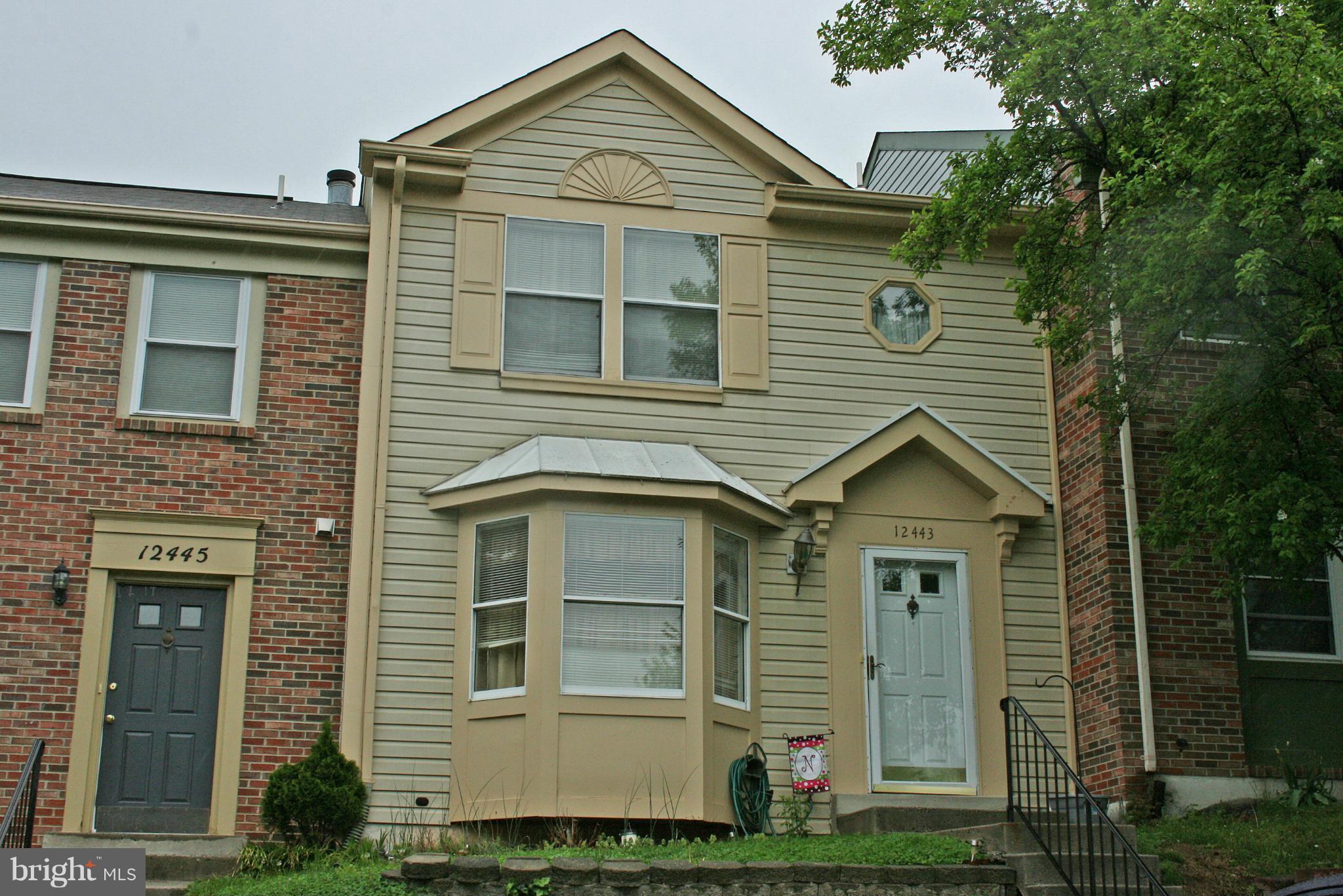 GUNNERS LAKE VILLAGE - Residential Lease