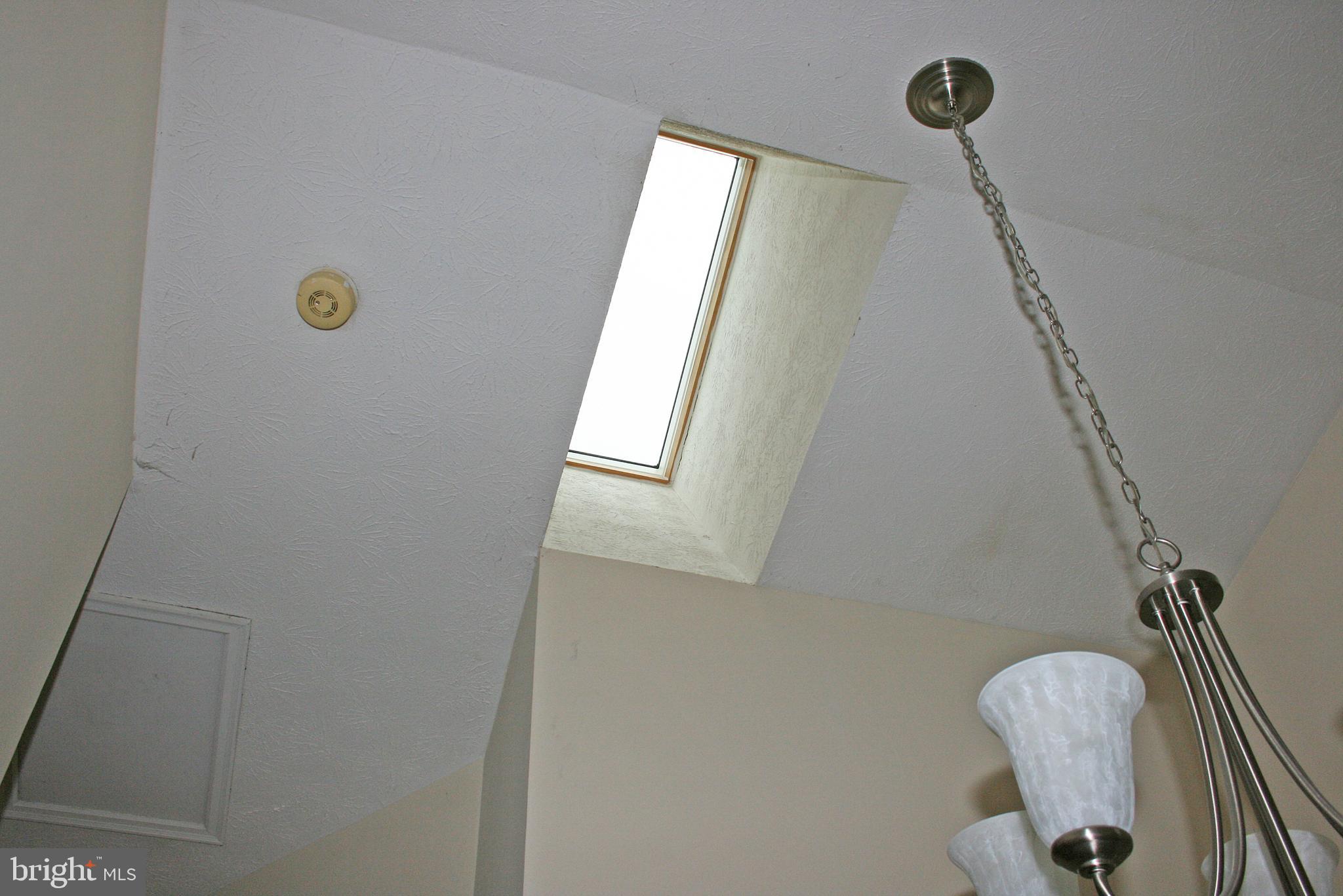 GUNNERS LAKE VILLAGE - Residential Lease