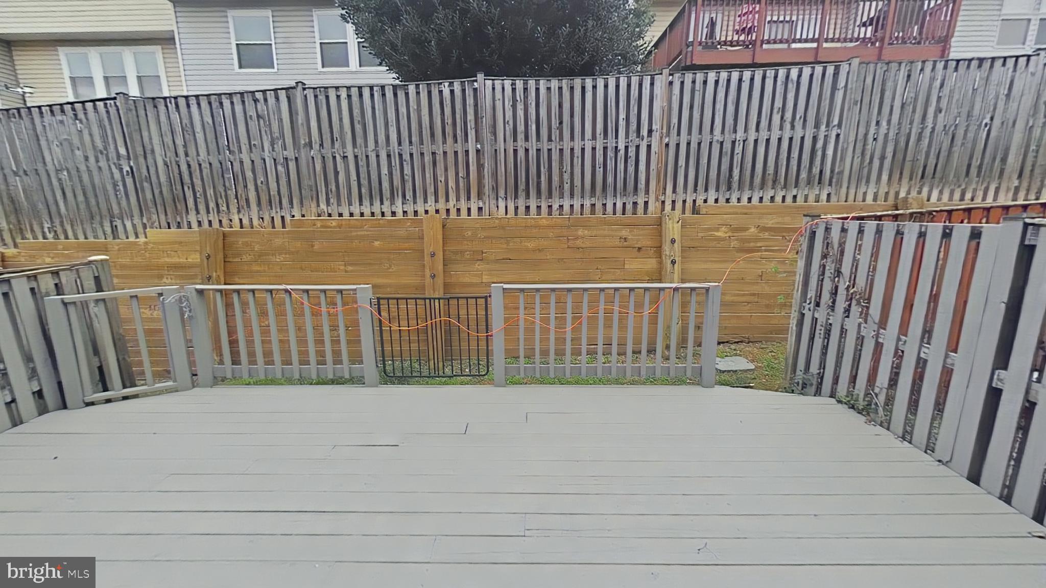 GUNNERS LAKE VILLAGE - Residential Lease