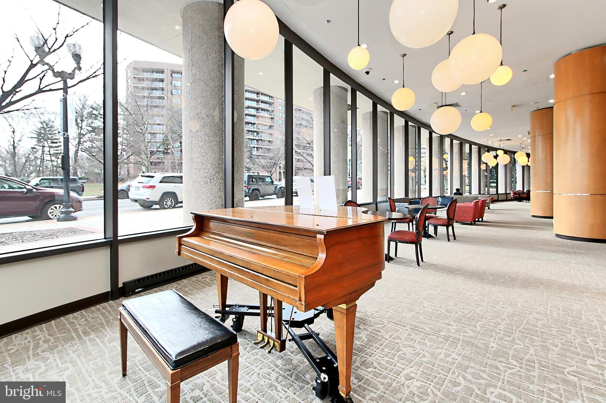 CRYSTAL GATEWAY - Residential