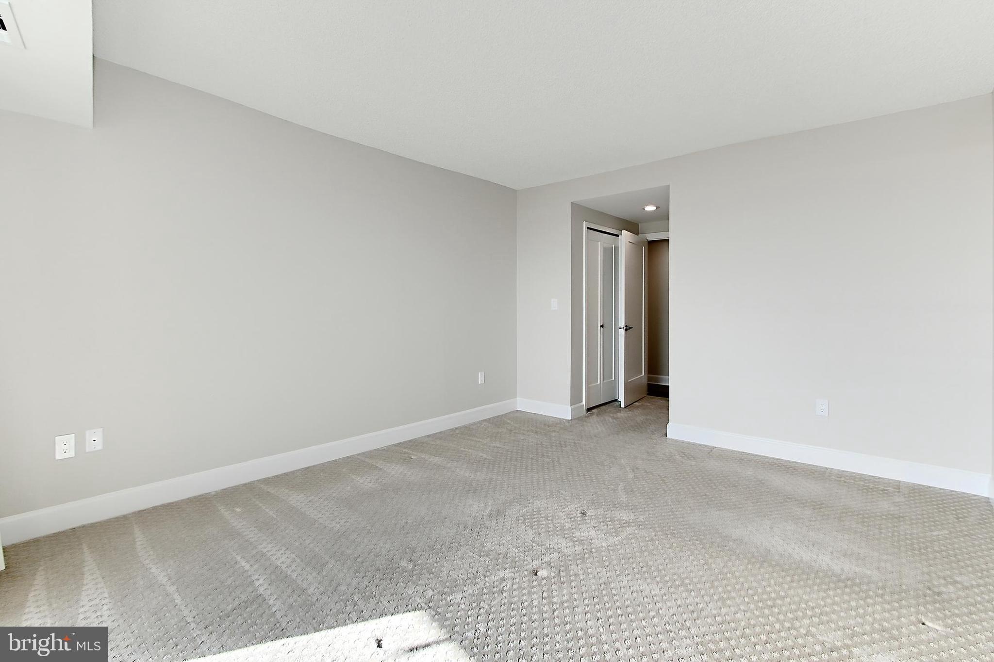 CRYSTAL GATEWAY - Residential