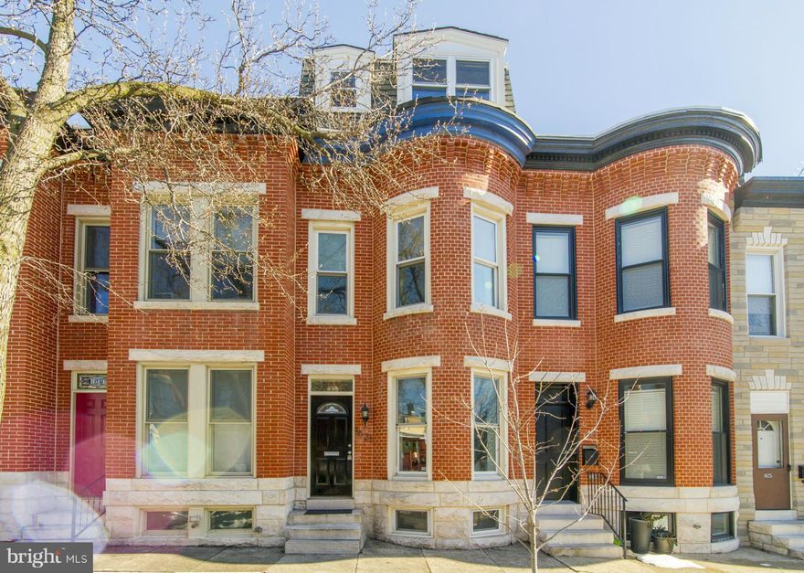 LOCATED IN LOVELY RIVERSIDE PARK, THIS RENOVATED HOME IS TRULY UNIQUE. ENJOY THREE FULL STORIES OF LIVING IN THIS 4 BR, 2.5 BA HOME W/ A NEW FULL 3RD FLOOR ADDITION. SPACE GALORE IN THIS LOVELY LIGHT FILLED HOME W/ WONDERFUL OPEN FLOOR PLAN, EXP BRICK. ORG WOOD FLOORS, GAS FIREPLACE,  EAT IN KITCHEN W/CENTER ISLAND,  PARKING PAD, 2 BR & FULL BA ON 2ND FLOOR & 2 MORE BR & LUXURY BA ON 3RD FLOOR.