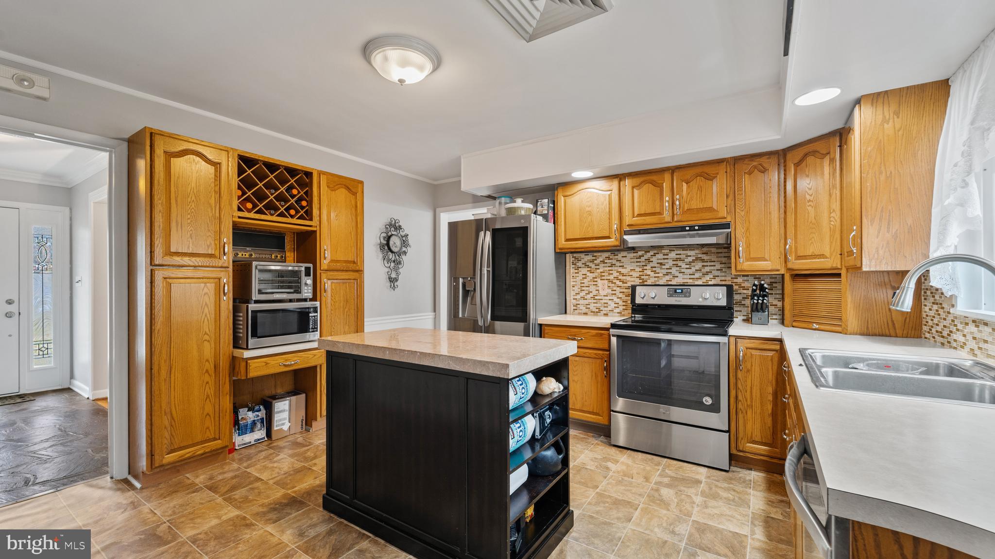 WILTON FARM ACRES - Residential