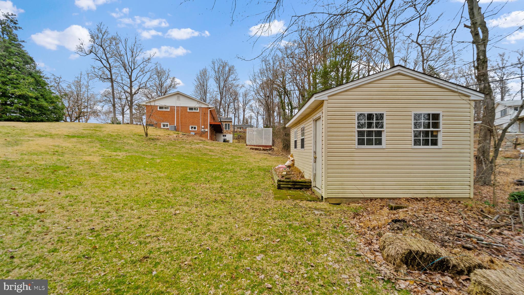 WILTON FARM ACRES - Residential