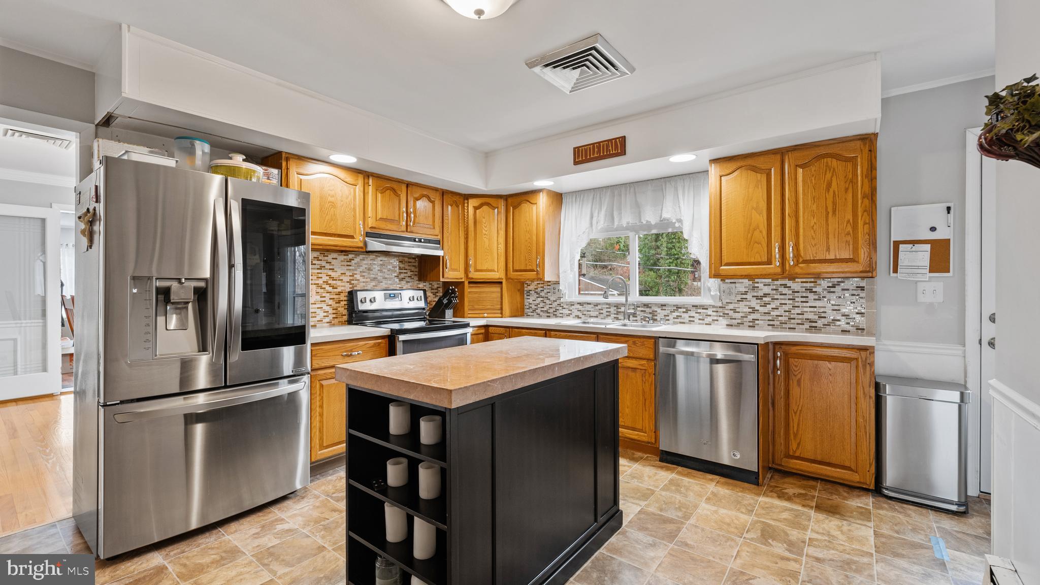 WILTON FARM ACRES - Residential